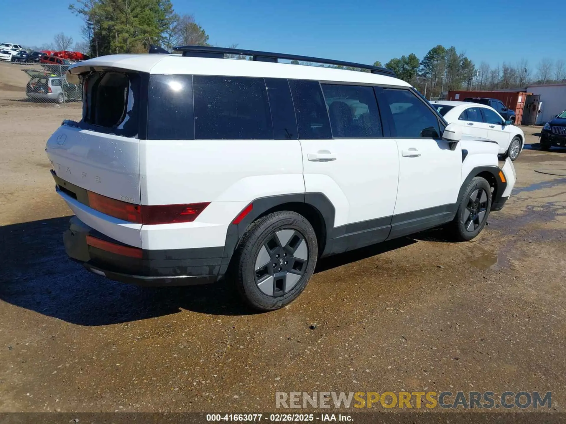 4 Photograph of a damaged car 5NMP24G12SH022695 HYUNDAI SANTA FE HYBRID 2025