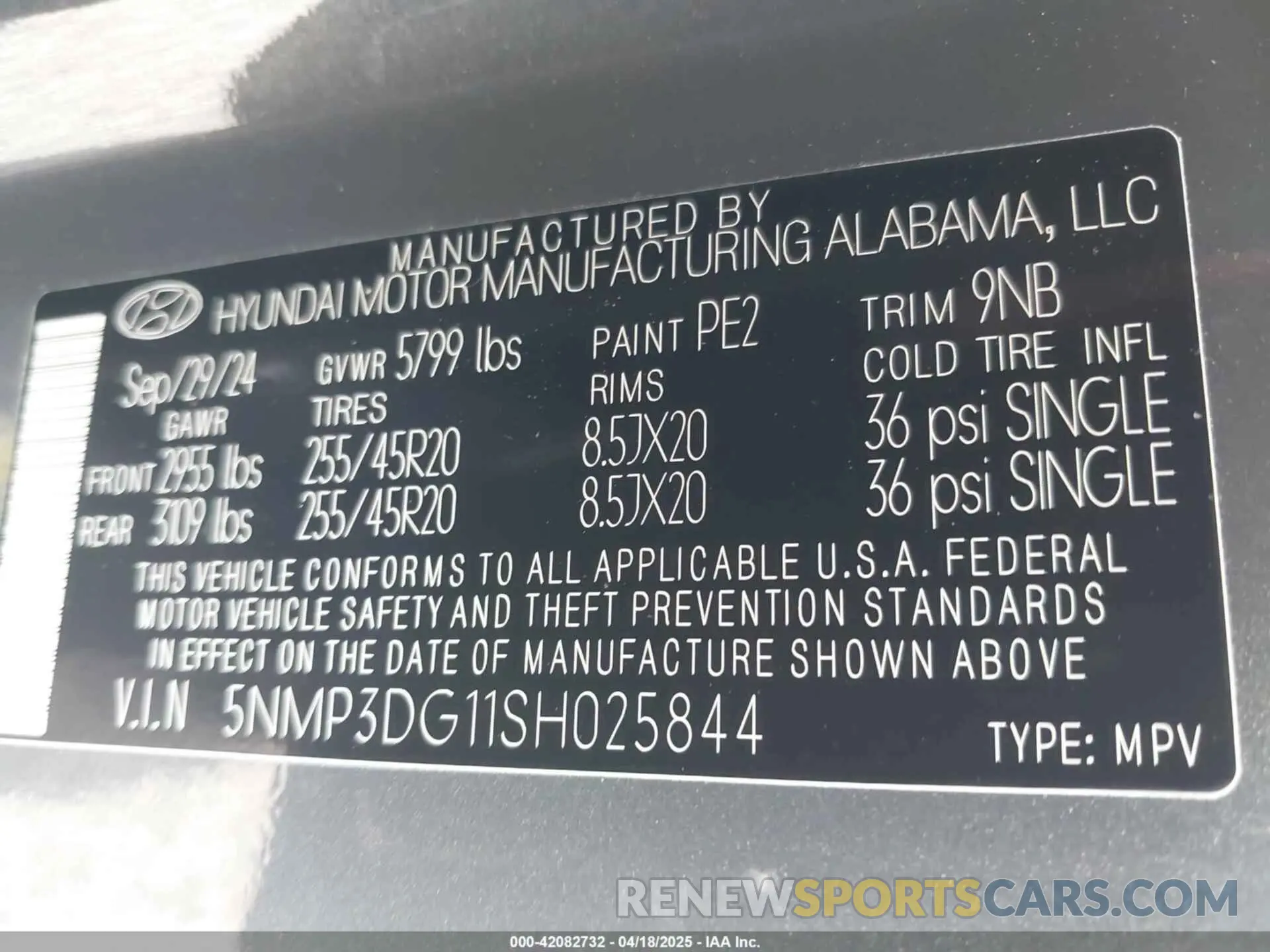 9 Photograph of a damaged car 5NMP3DG11SH025844 HYUNDAI SANTA FE HYBRID 2025