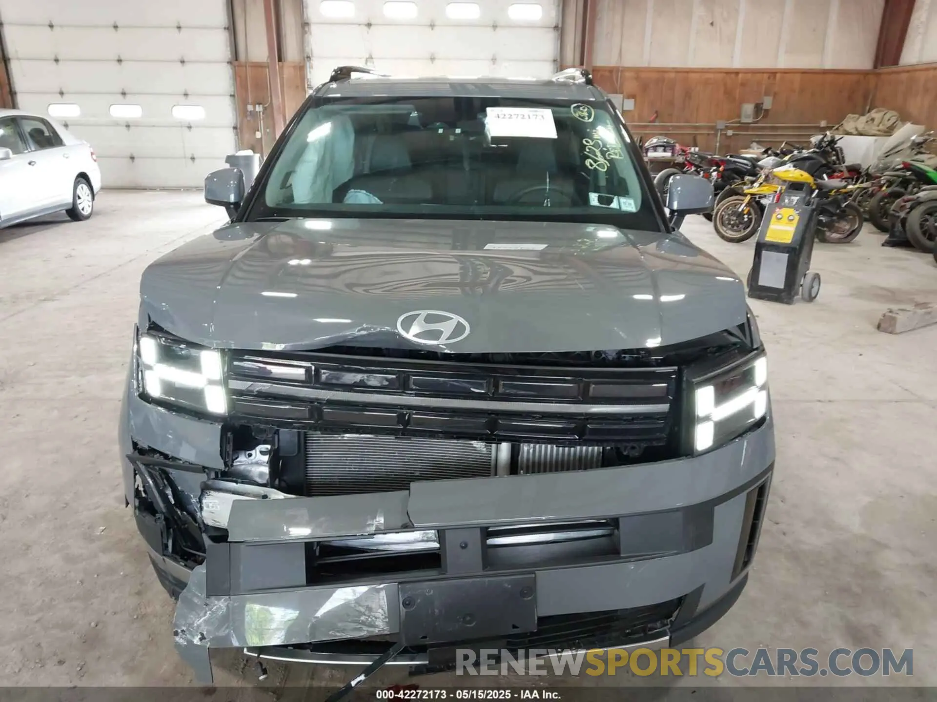 12 Photograph of a damaged car 5NMP3DG13SH020290 HYUNDAI SANTA FE HYBRID 2025