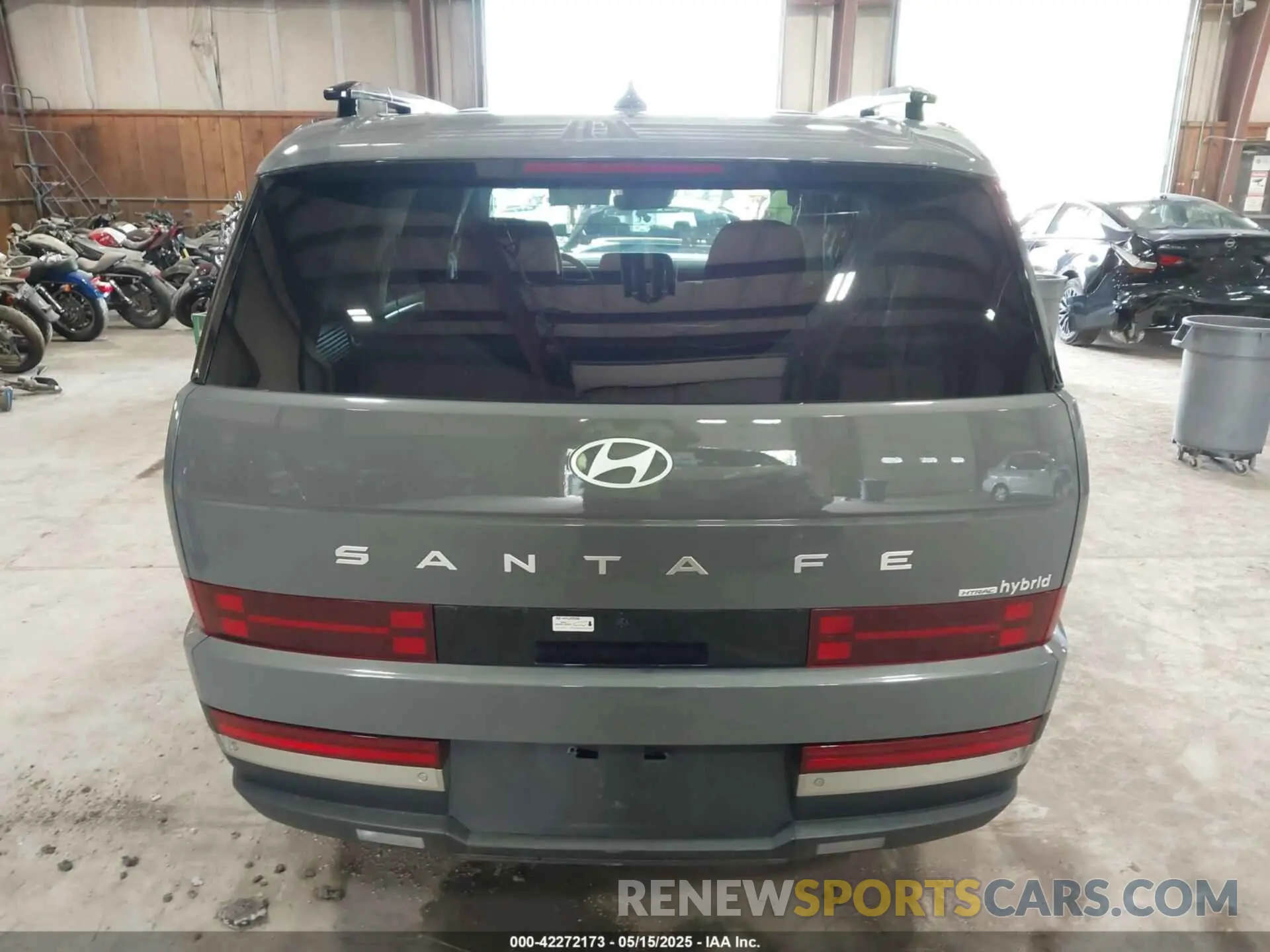 16 Photograph of a damaged car 5NMP3DG13SH020290 HYUNDAI SANTA FE HYBRID 2025
