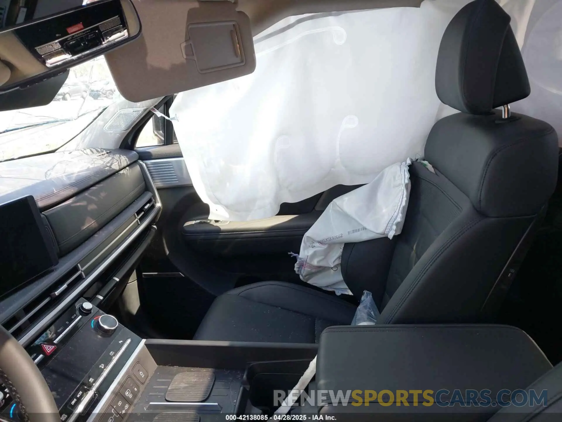 5 Photograph of a damaged car 5NMP3DG1XSH034624 HYUNDAI SANTA FE HYBRID 2025