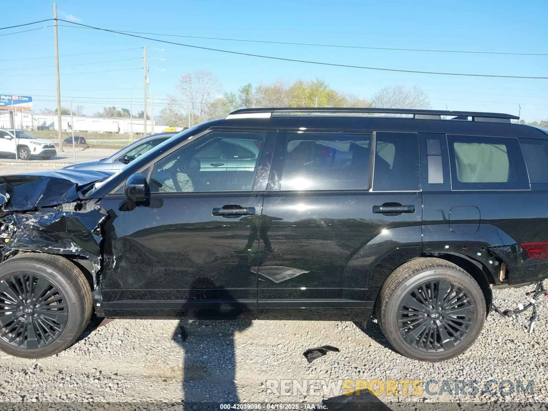 15 Photograph of a damaged car 5NMP5DG11SH042508 HYUNDAI SANTA FE HYBRID 2025