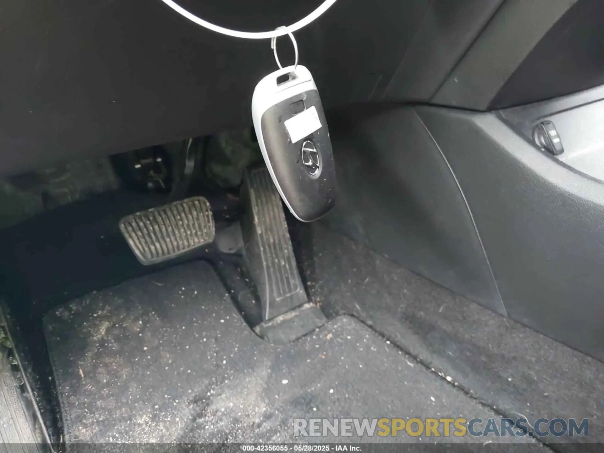 11 Photograph of a damaged car KM8S6DA26NU021316 HYUNDAI SANTA FE PLUG-IN HYBRID 2022