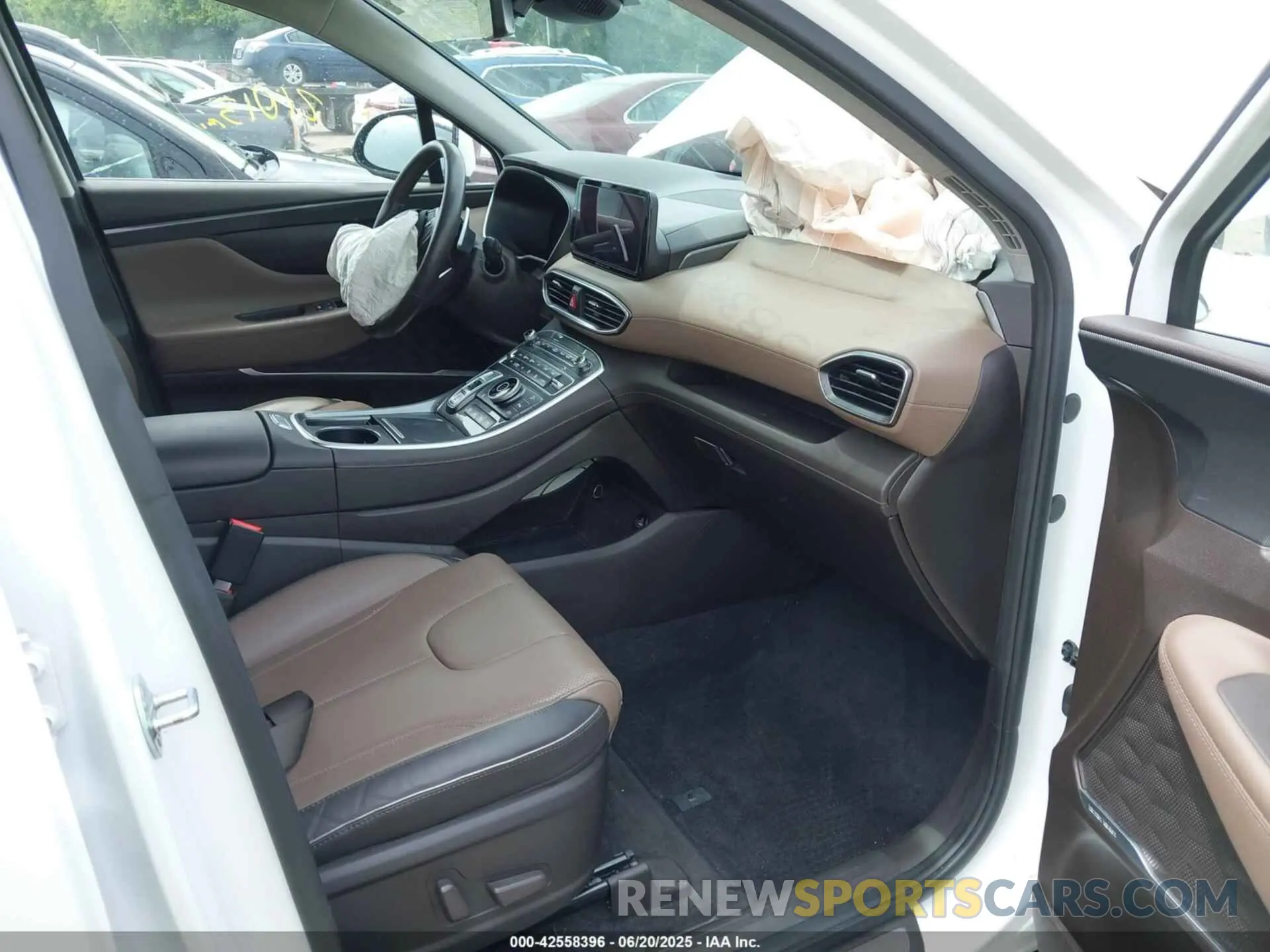 5 Photograph of a damaged car KM8S7DA20NU023396 HYUNDAI SANTA FE PLUG-IN HYBRID 2022