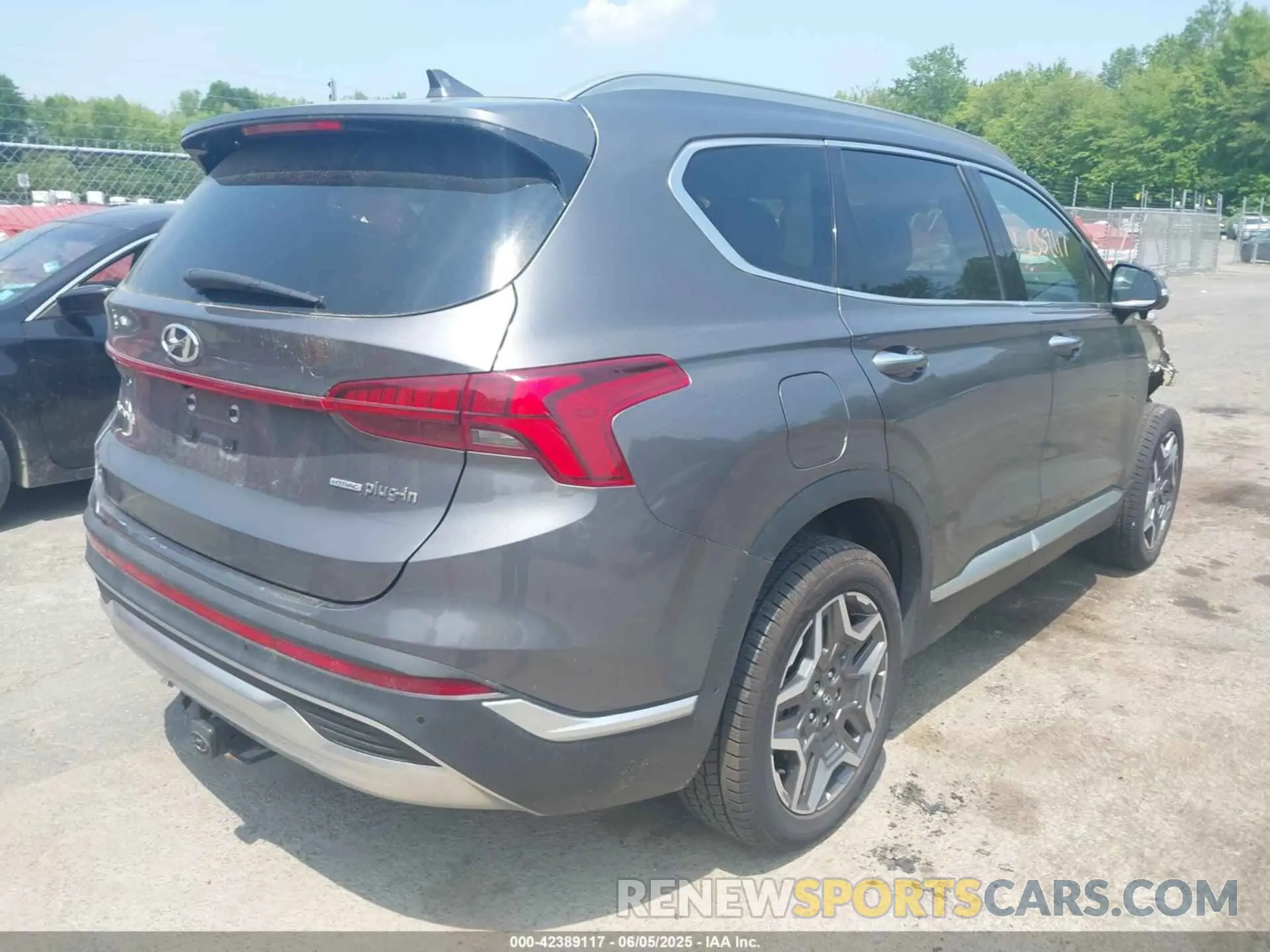 4 Photograph of a damaged car KM8S7DA24NU013339 HYUNDAI SANTA FE PLUG-IN HYBRID 2022