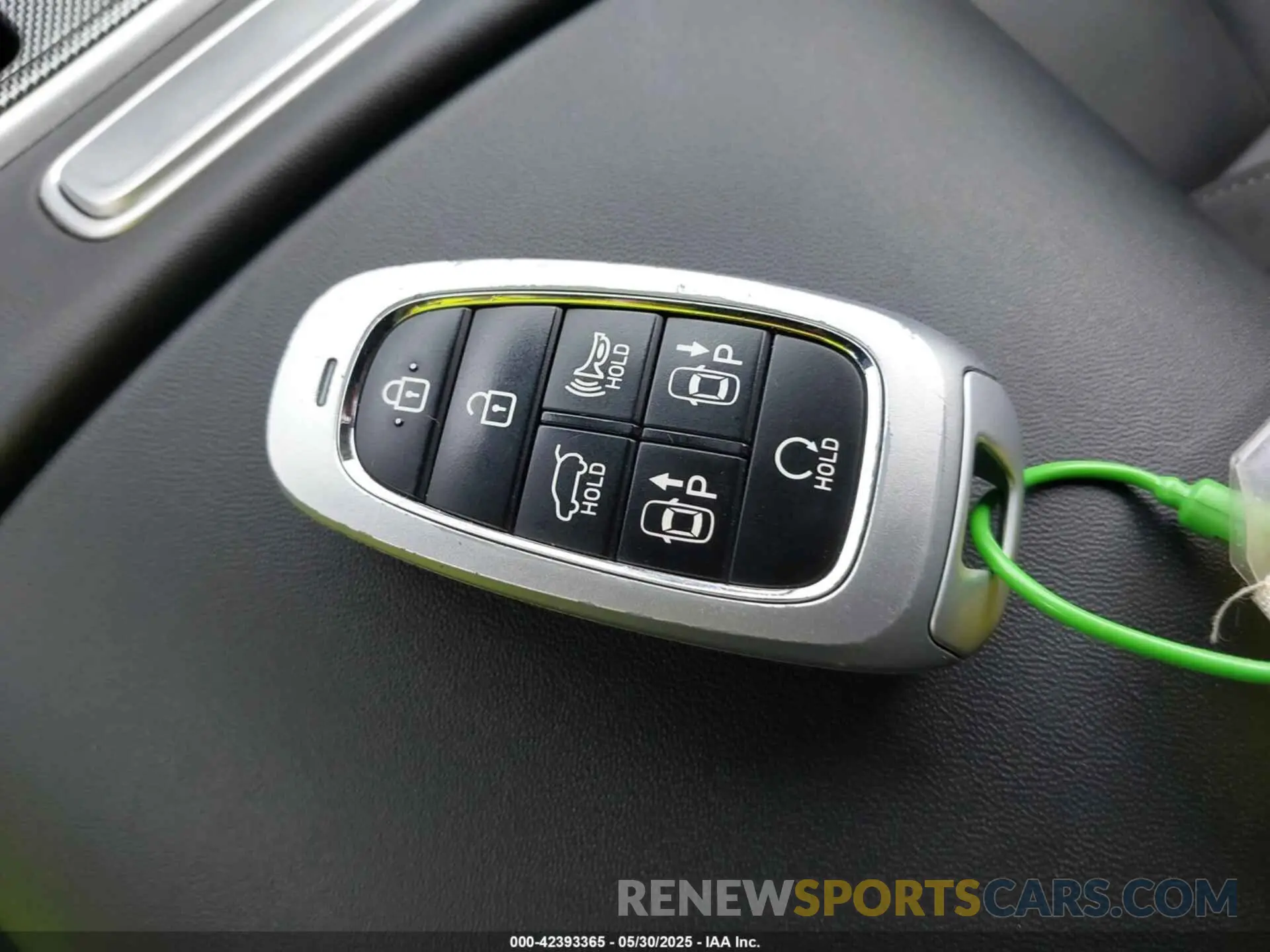 11 Photograph of a damaged car KM8S7DA24PU100080 HYUNDAI SANTA FE PLUG-IN HYBRID 2023