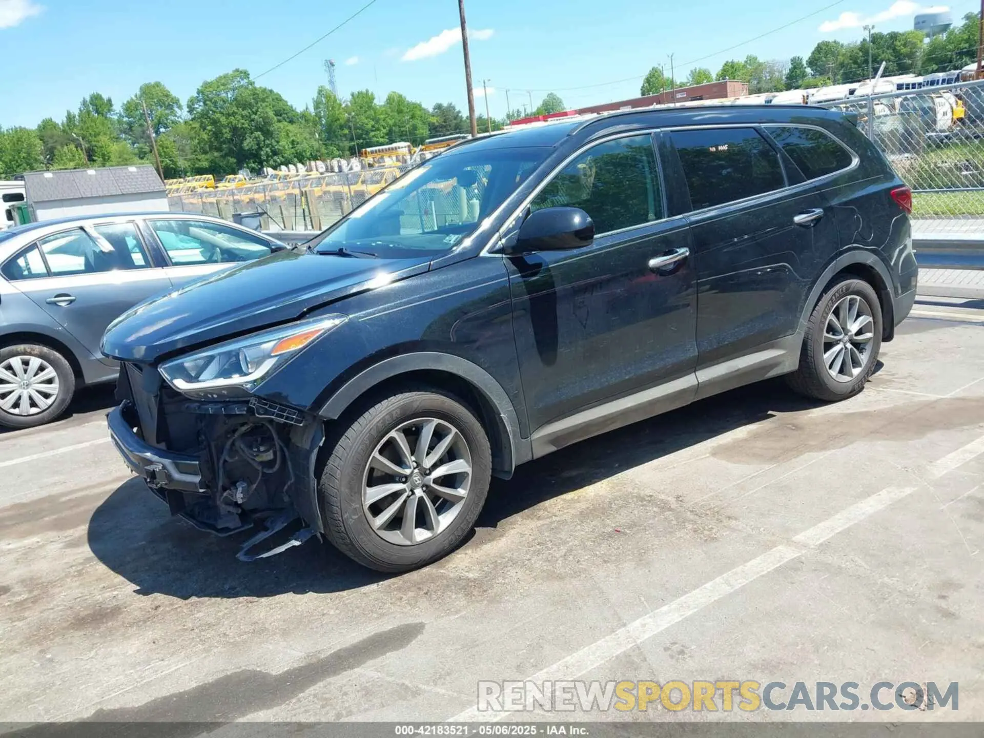 2 Photograph of a damaged car KM8SMDHF3KU305268 HYUNDAI SANTA FE XL 2019