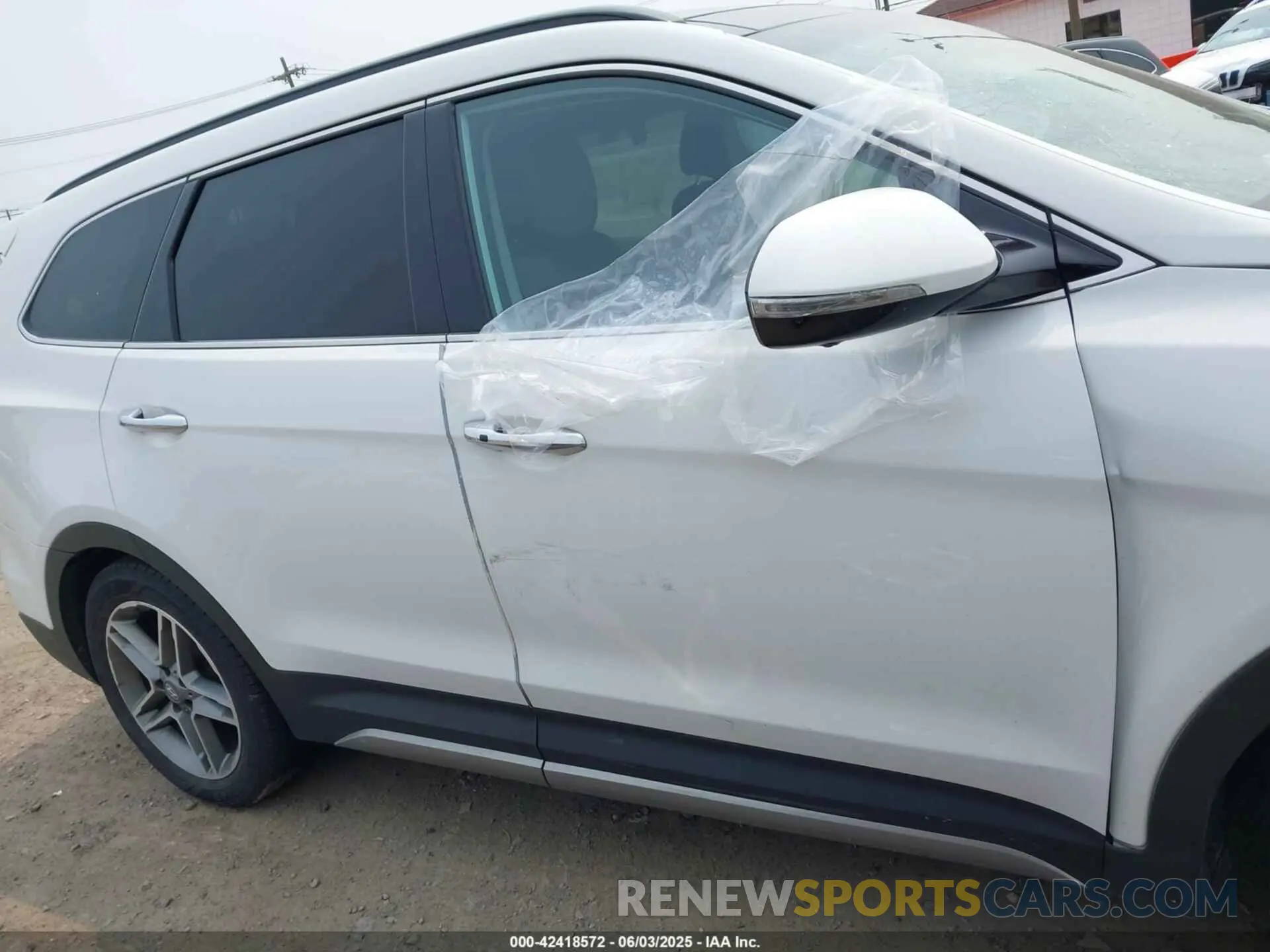 13 Photograph of a damaged car KM8SRDHF0KU302300 HYUNDAI SANTA FE XL 2019
