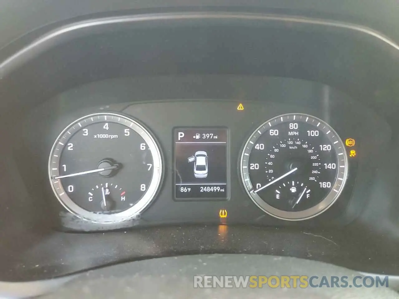 9 Photograph of a damaged car 5NPE24AF0KH738882 HYUNDAI SONATA 2019