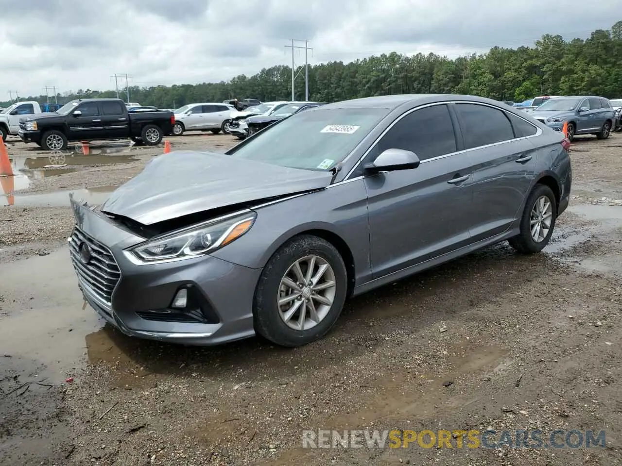 1 Photograph of a damaged car 5NPE24AF0KH744780 HYUNDAI SONATA 2019