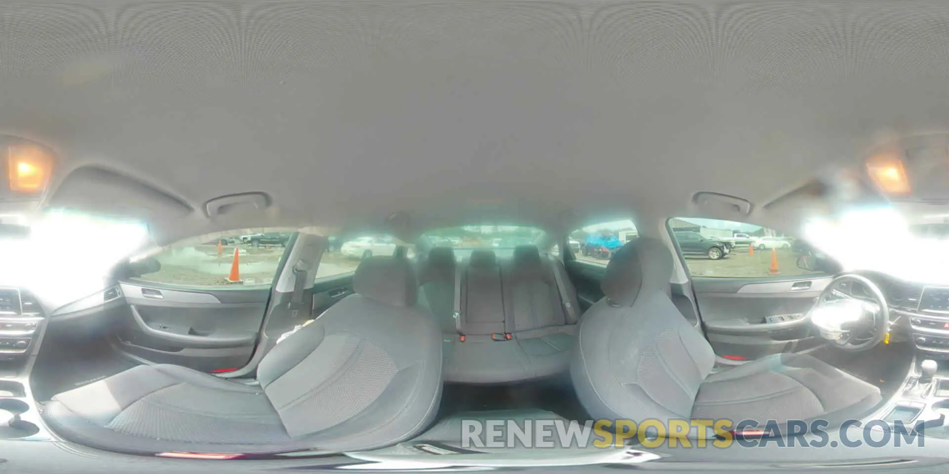 14 Photograph of a damaged car 5NPE24AF0KH744780 HYUNDAI SONATA 2019