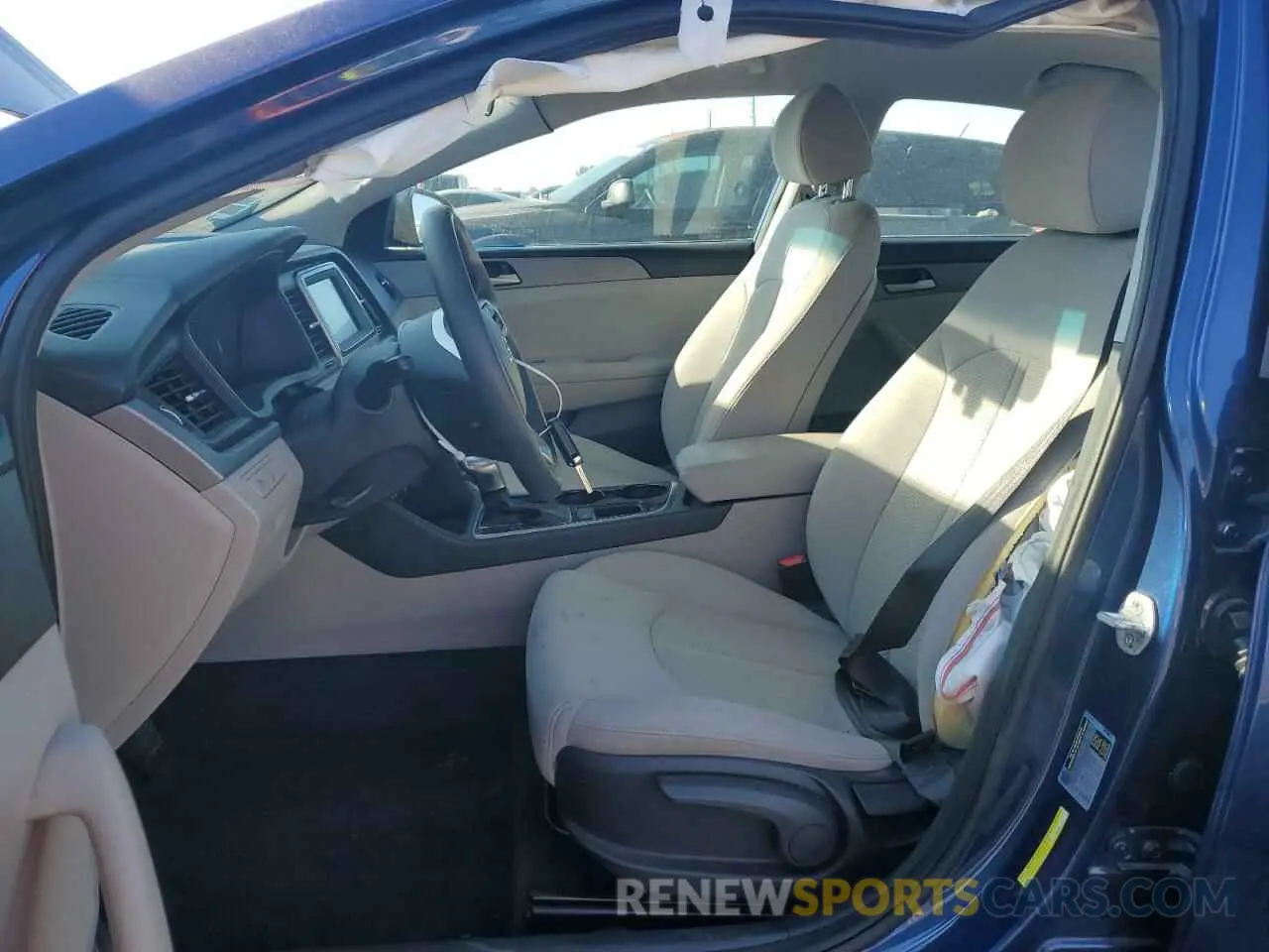 7 Photograph of a damaged car 5NPE24AF0KH766214 HYUNDAI SONATA 2019