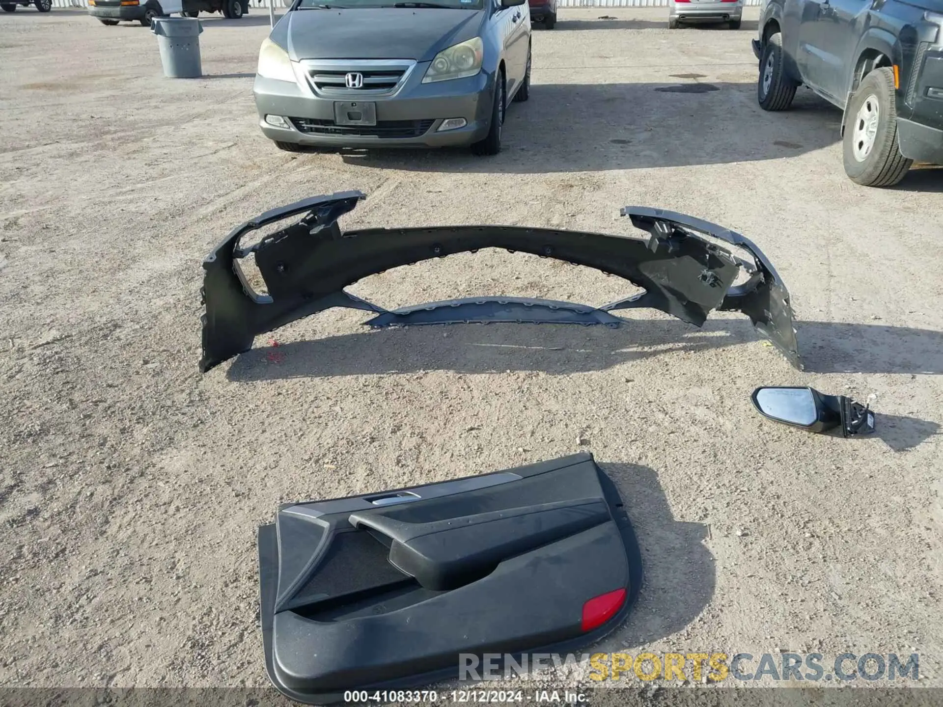 12 Photograph of a damaged car 5NPE24AF0KH774328 HYUNDAI SONATA 2019