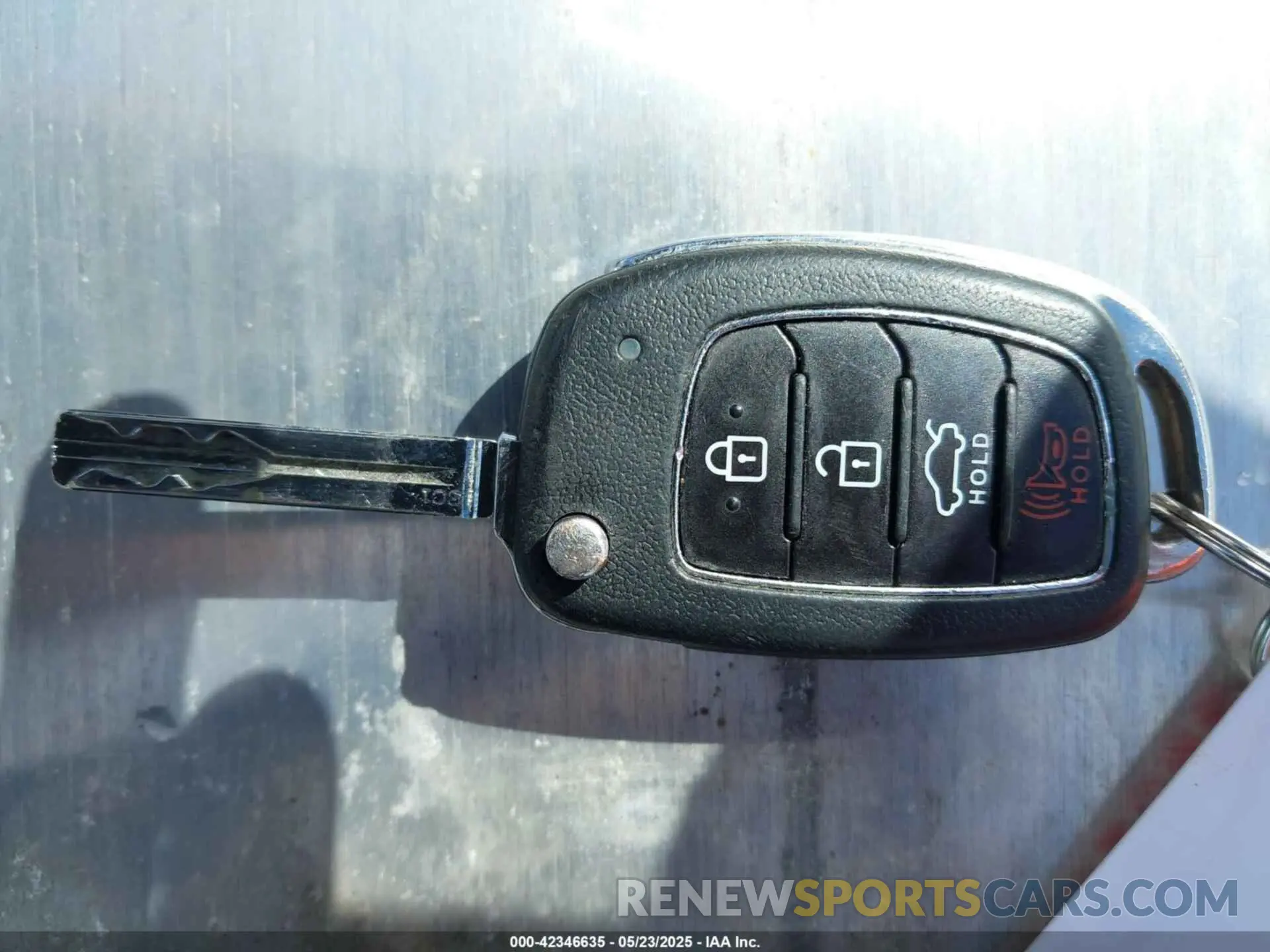 11 Photograph of a damaged car 5NPE24AF0KH776953 HYUNDAI SONATA 2019