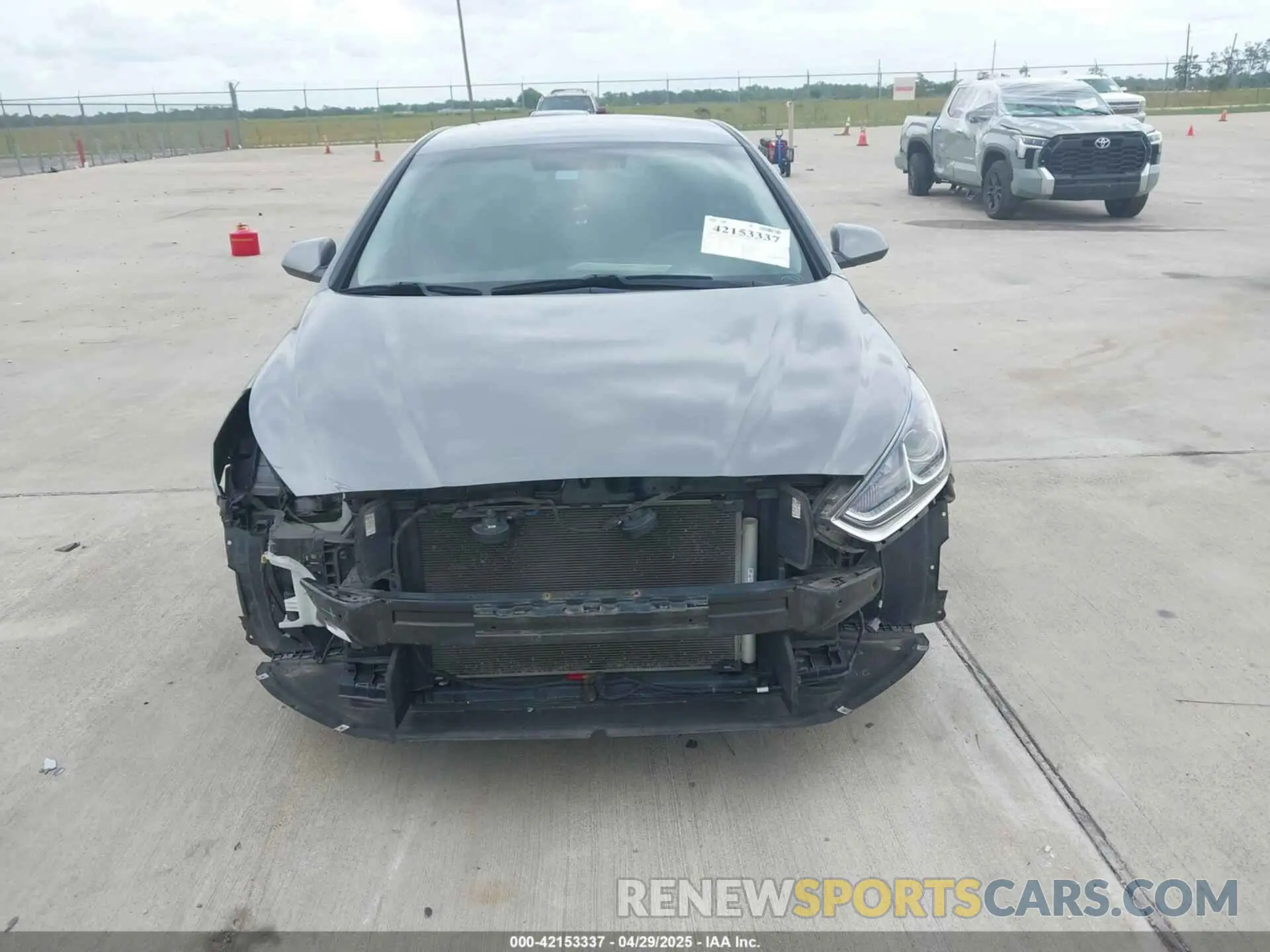 6 Photograph of a damaged car 5NPE24AF0KH777648 HYUNDAI SONATA 2019
