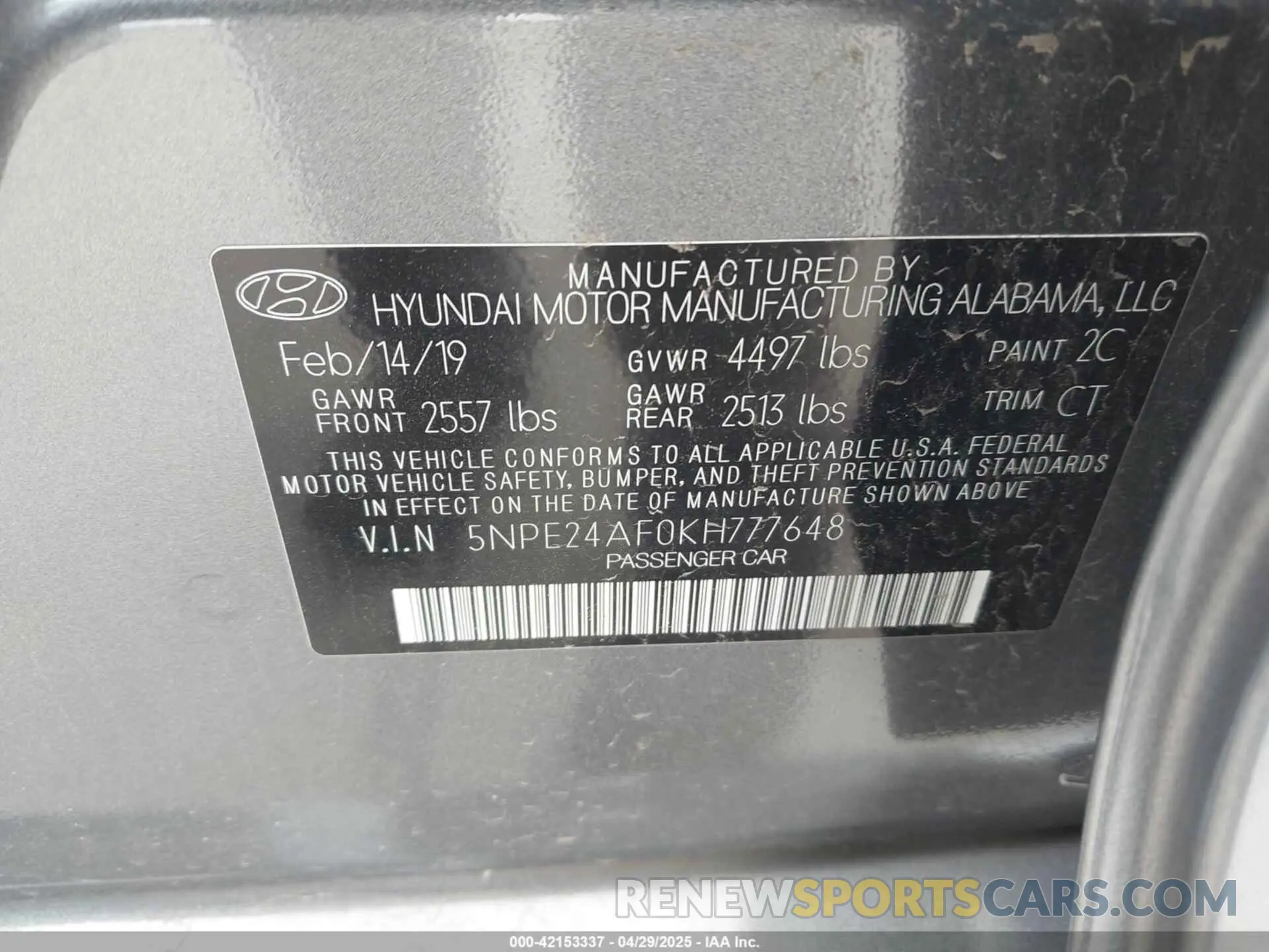 9 Photograph of a damaged car 5NPE24AF0KH777648 HYUNDAI SONATA 2019