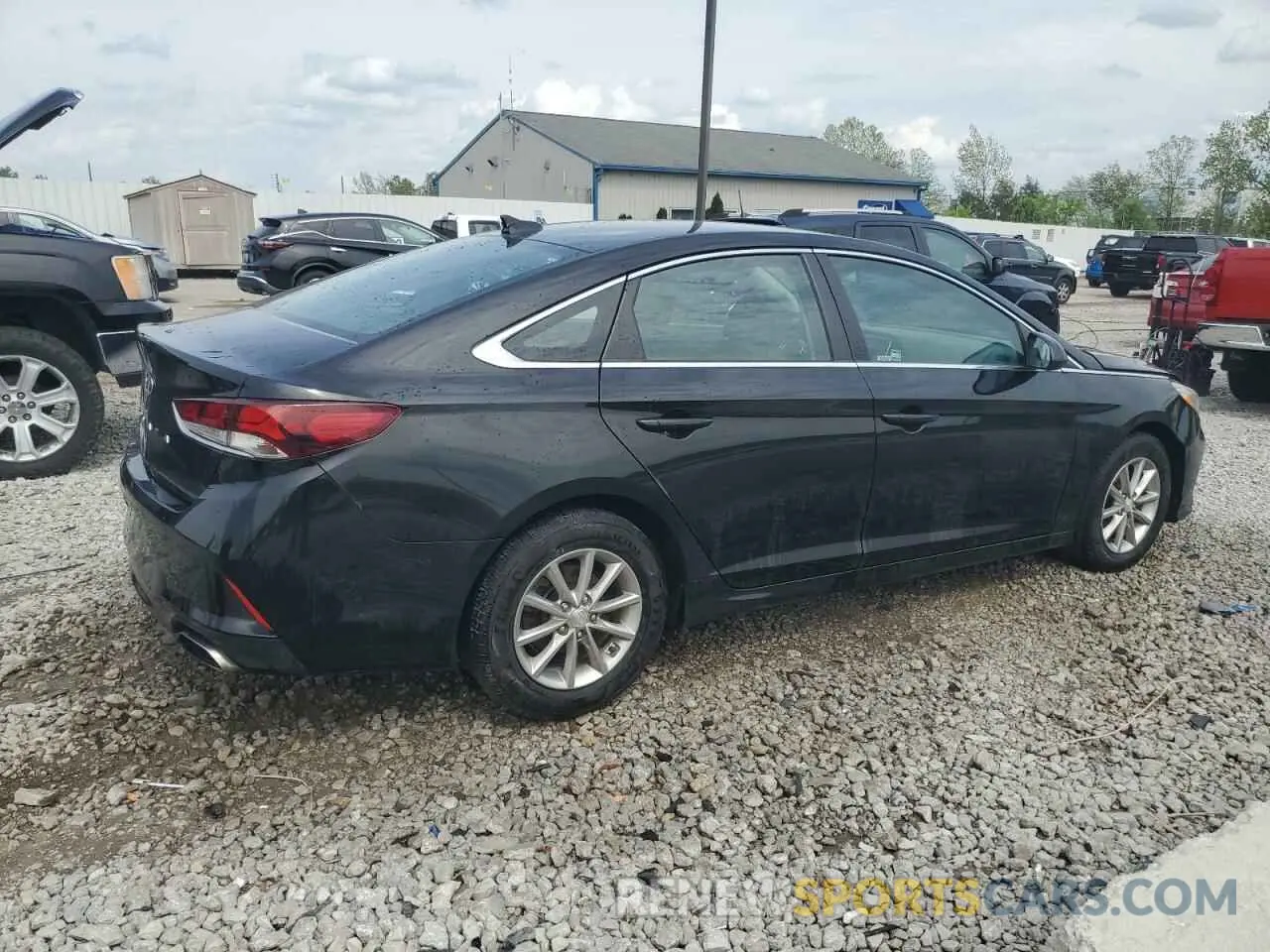 3 Photograph of a damaged car 5NPE24AF0KH792540 HYUNDAI SONATA 2019