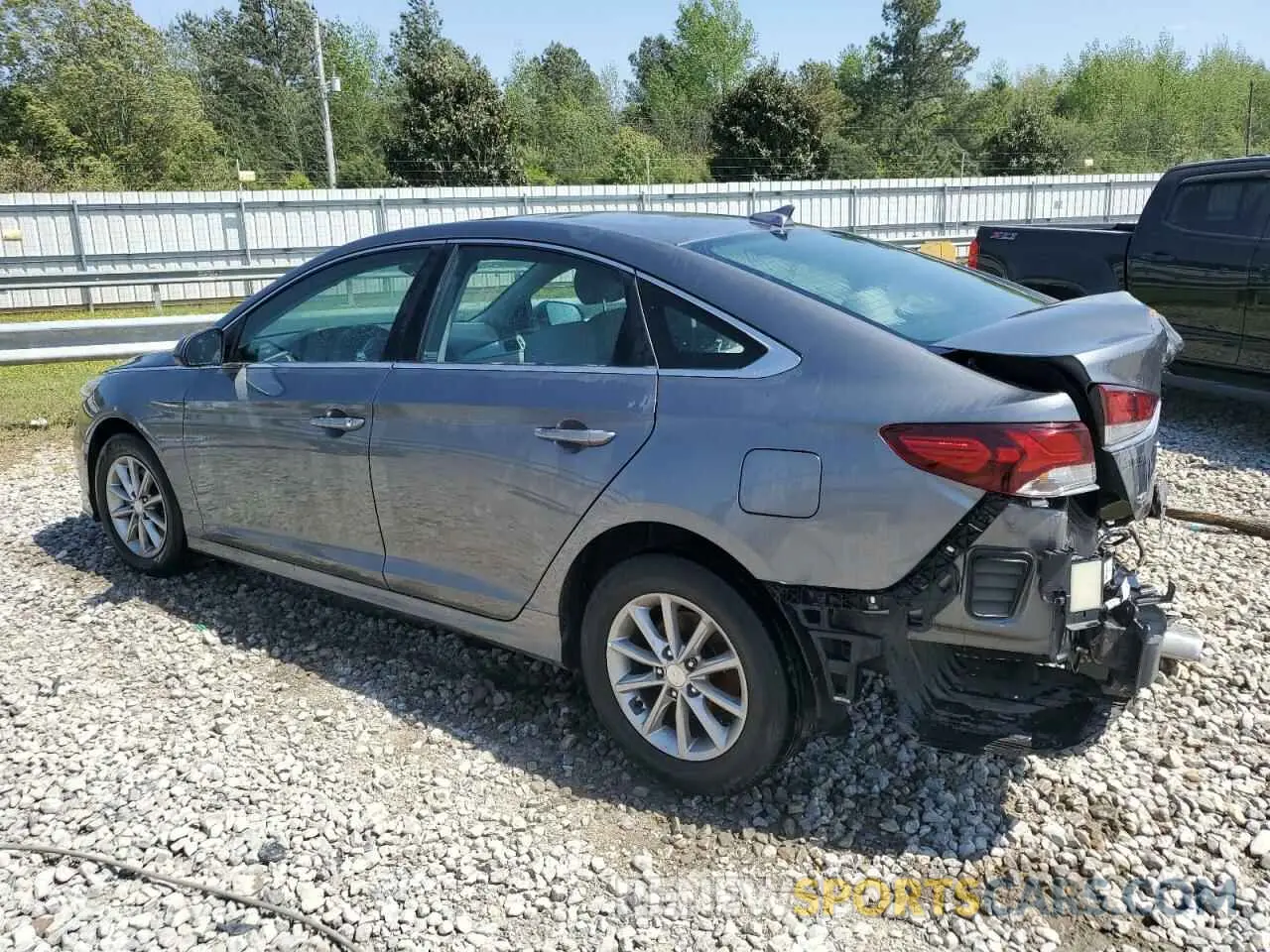 2 Photograph of a damaged car 5NPE24AF0KH801544 HYUNDAI SONATA 2019