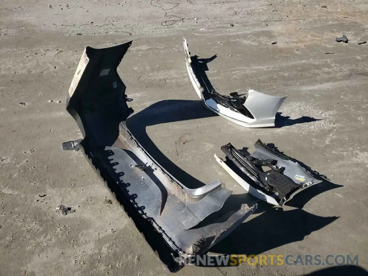 12 Photograph of a damaged car 5NPE24AF1KH732864 HYUNDAI SONATA 2019