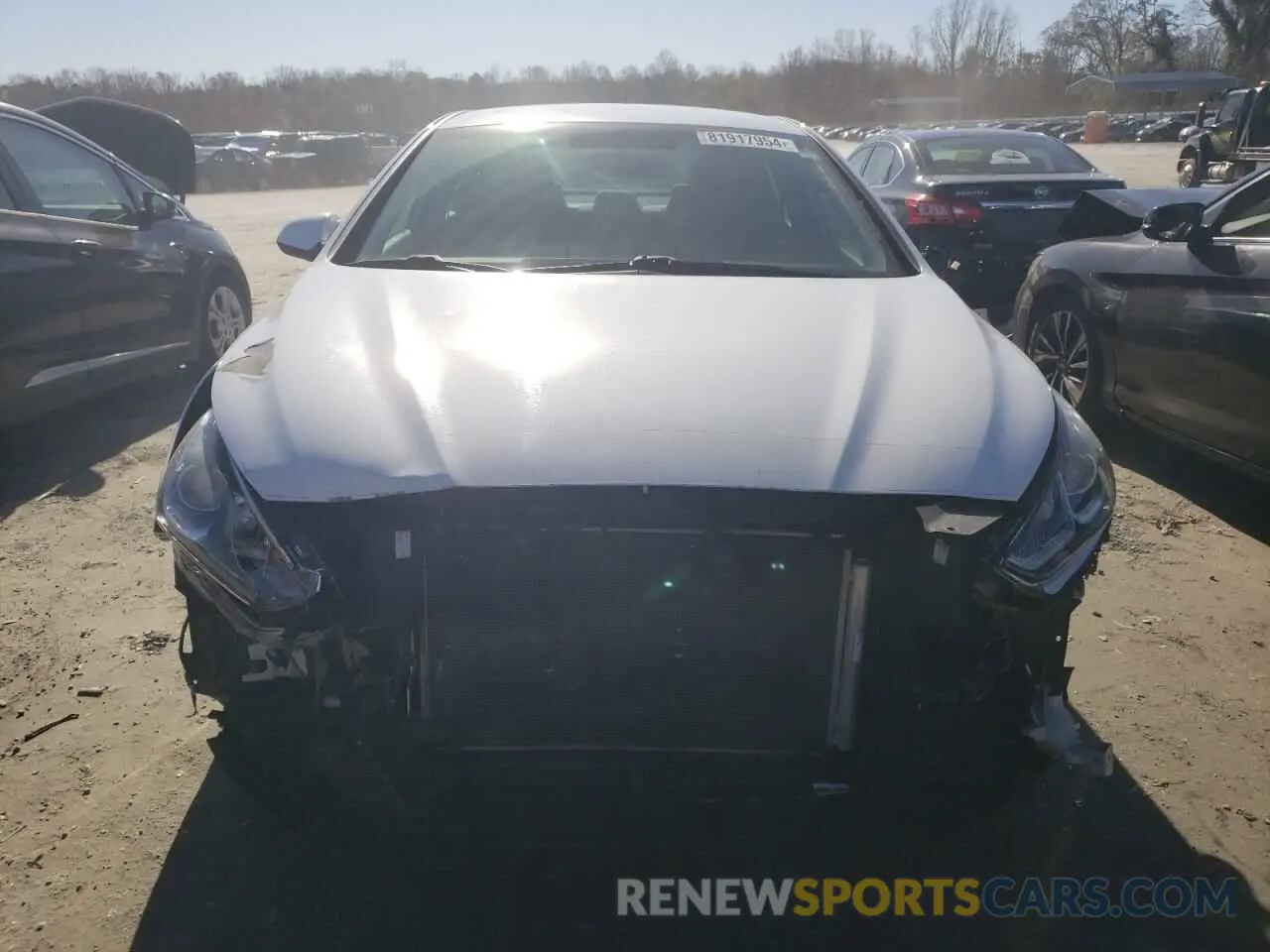 5 Photograph of a damaged car 5NPE24AF1KH732864 HYUNDAI SONATA 2019