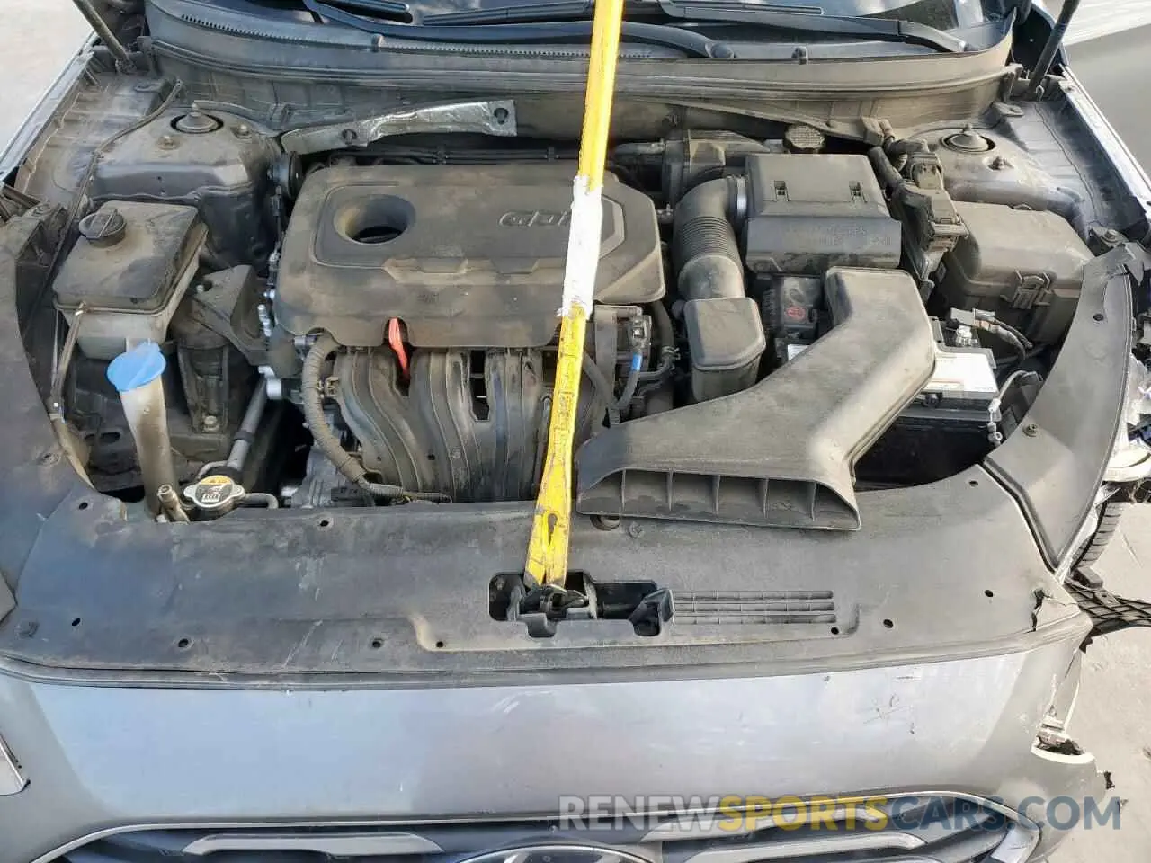 11 Photograph of a damaged car 5NPE24AF1KH738194 HYUNDAI SONATA 2019