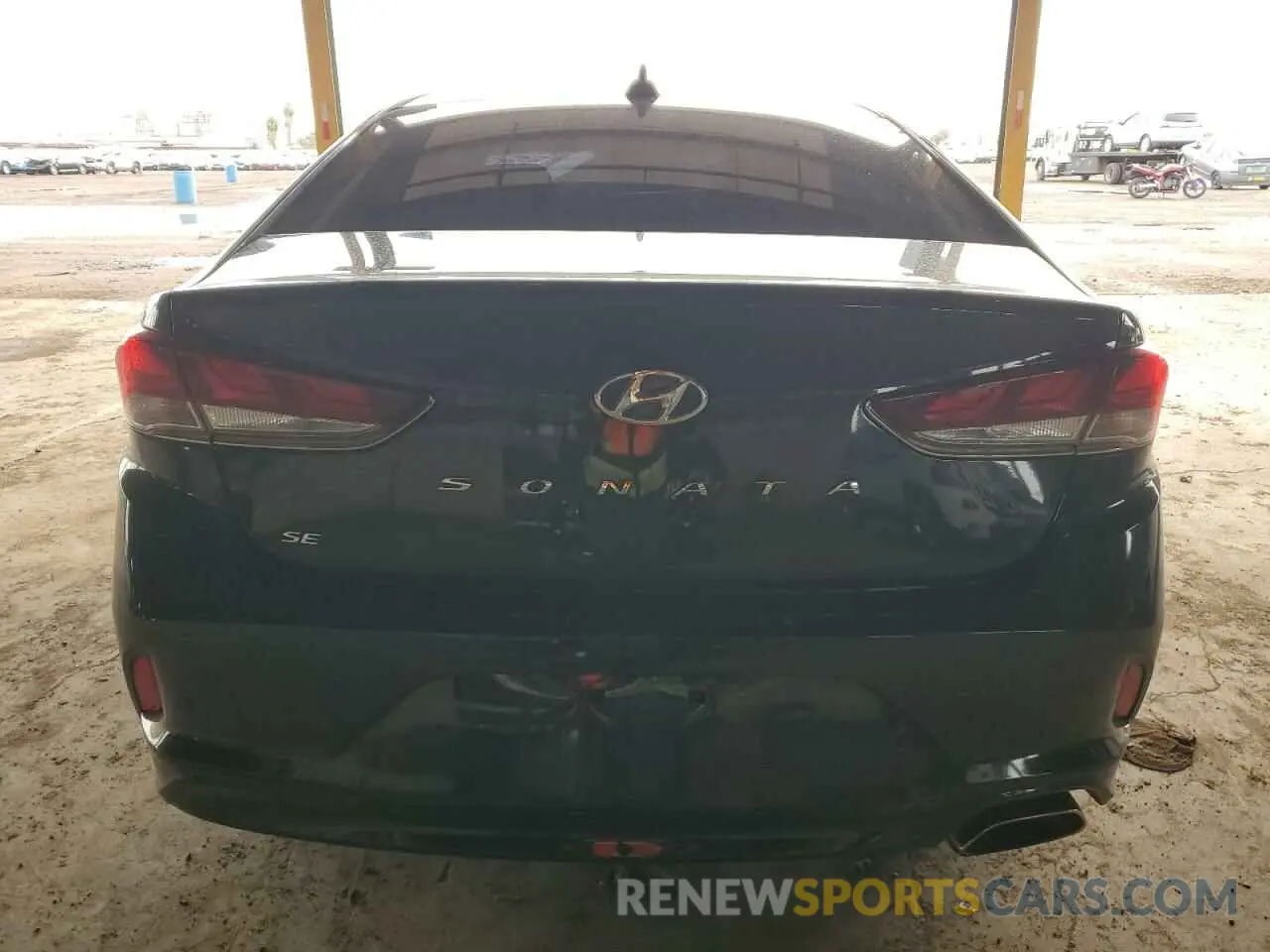 6 Photograph of a damaged car 5NPE24AF1KH739541 HYUNDAI SONATA 2019