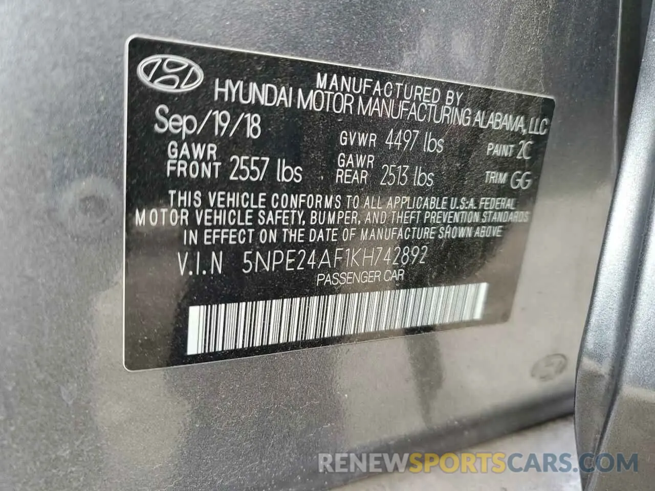 13 Photograph of a damaged car 5NPE24AF1KH742892 HYUNDAI SONATA 2019