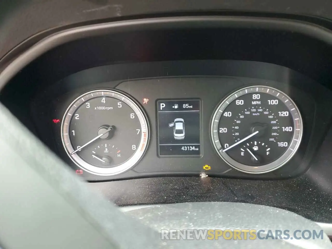 9 Photograph of a damaged car 5NPE24AF1KH742892 HYUNDAI SONATA 2019