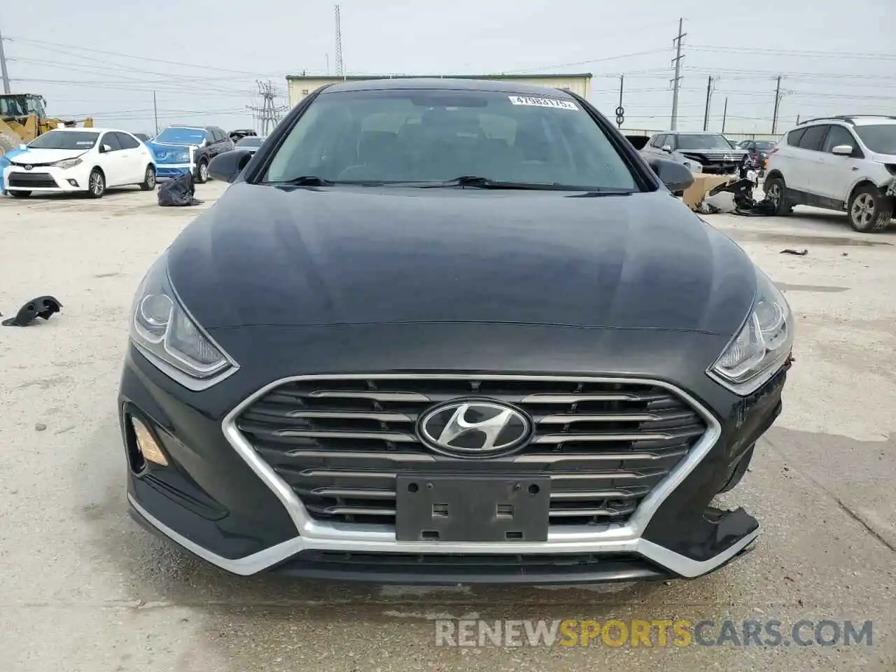 5 Photograph of a damaged car 5NPE24AF1KH750507 HYUNDAI SONATA 2019