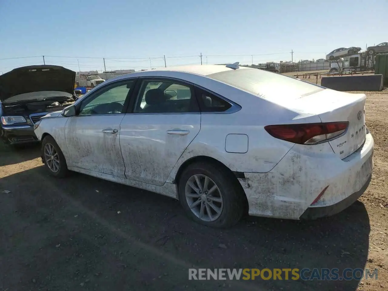 2 Photograph of a damaged car 5NPE24AF1KH761359 HYUNDAI SONATA 2019
