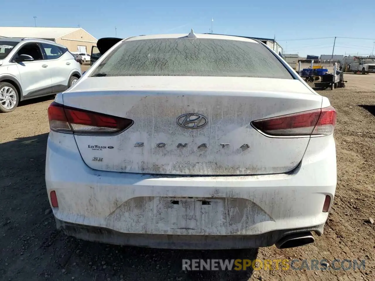 6 Photograph of a damaged car 5NPE24AF1KH761359 HYUNDAI SONATA 2019