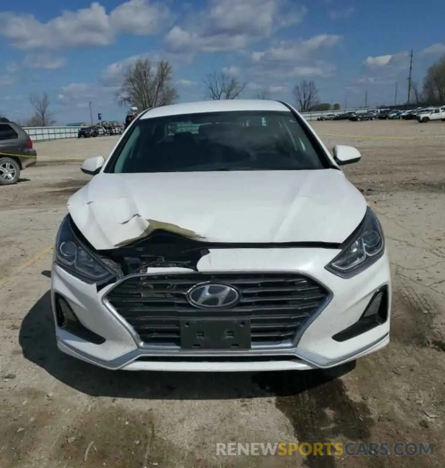 5 Photograph of a damaged car 5NPE24AF1KH790411 HYUNDAI SONATA 2019