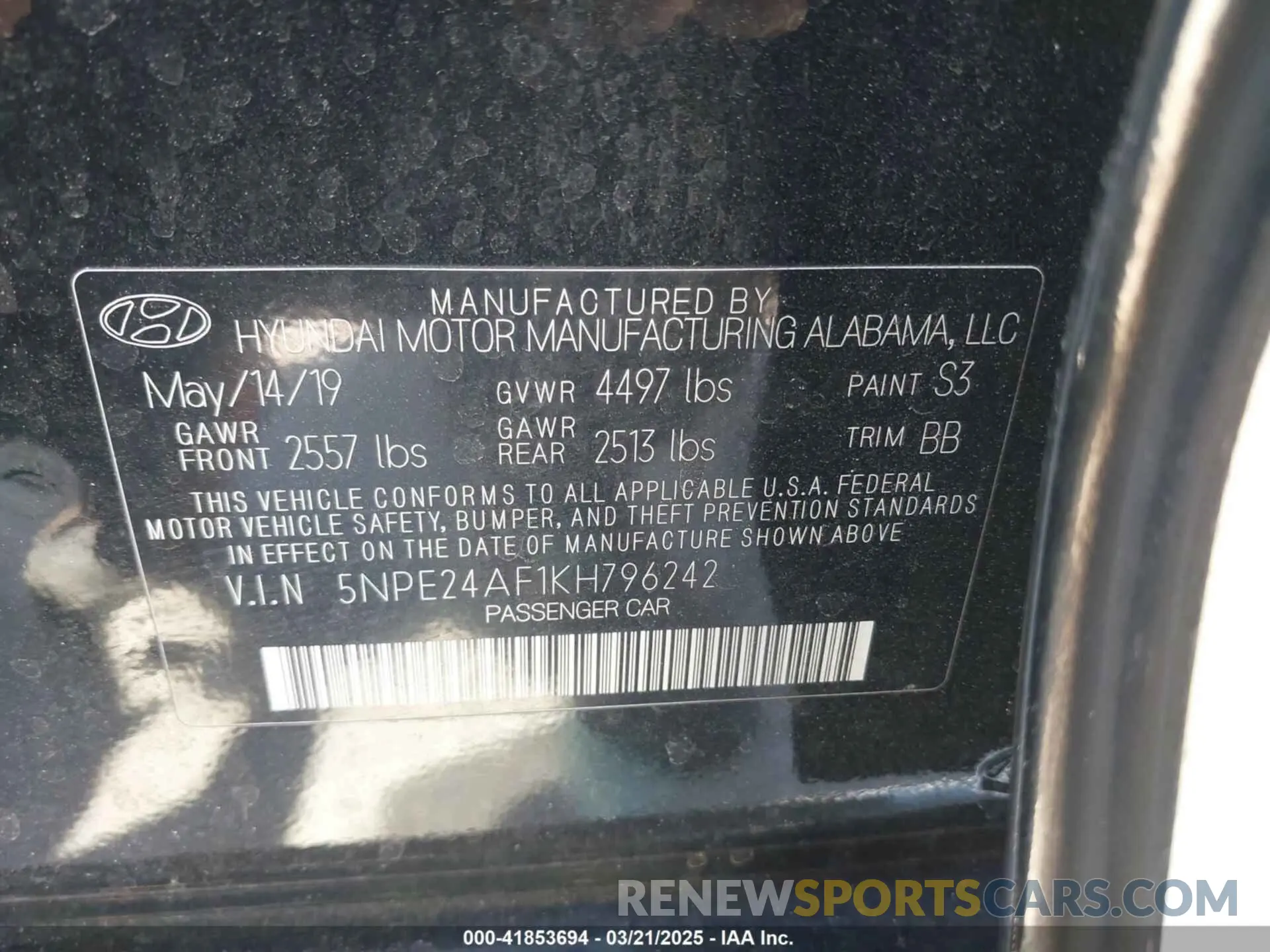 9 Photograph of a damaged car 5NPE24AF1KH796242 HYUNDAI SONATA 2019