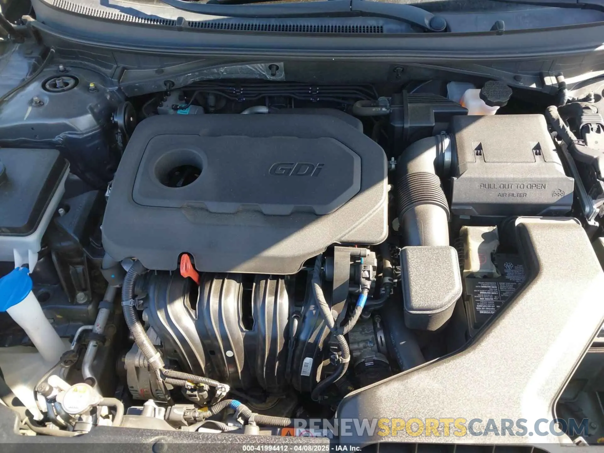 10 Photograph of a damaged car 5NPE24AF2KH740164 HYUNDAI SONATA 2019