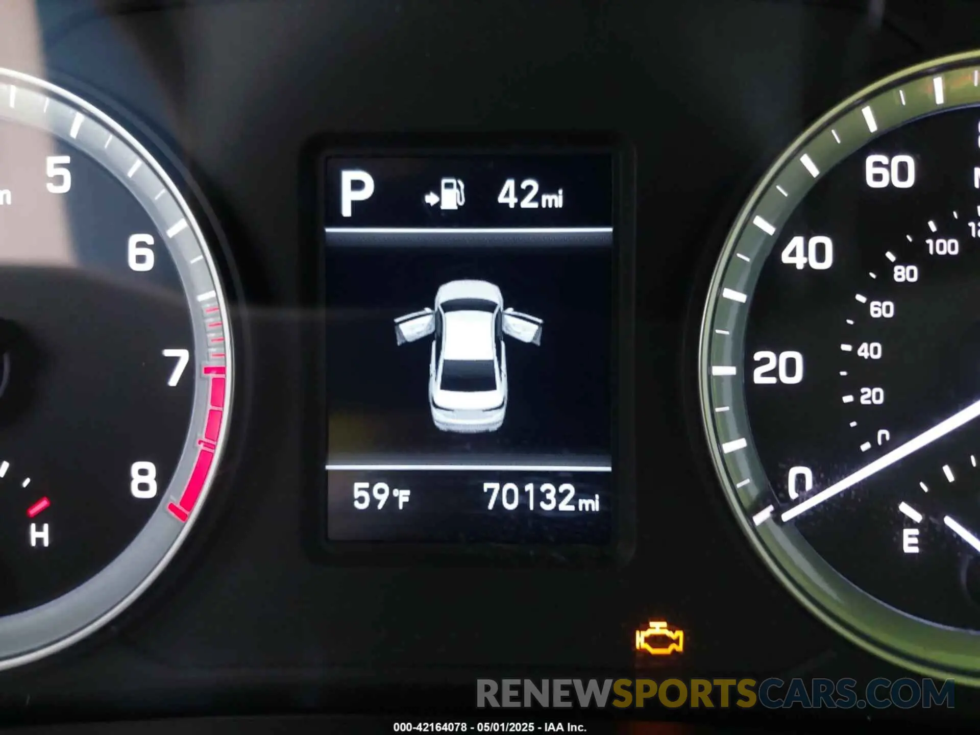 15 Photograph of a damaged car 5NPE24AF2KH753870 HYUNDAI SONATA 2019