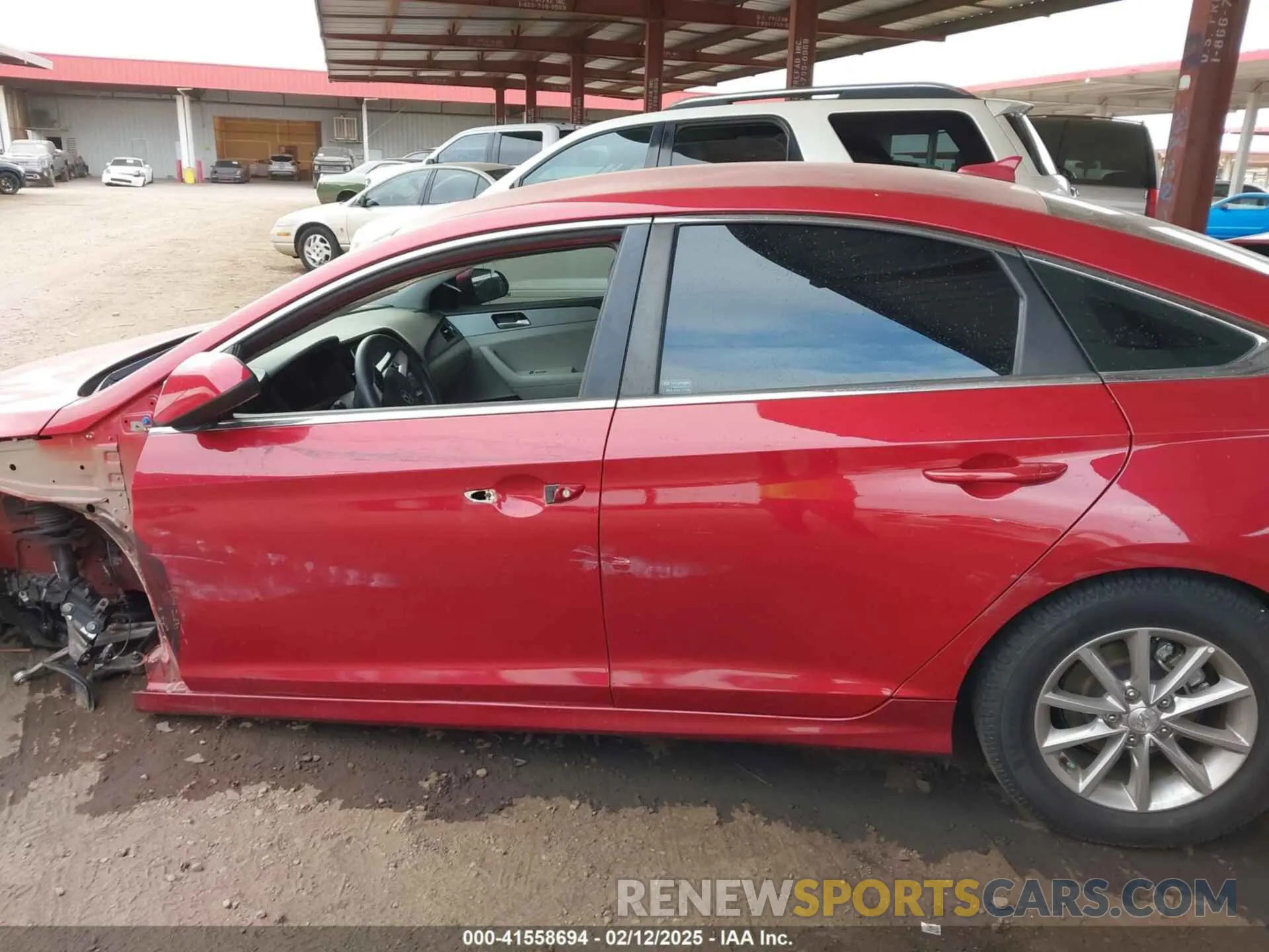 14 Photograph of a damaged car 5NPE24AF2KH776629 HYUNDAI SONATA 2019