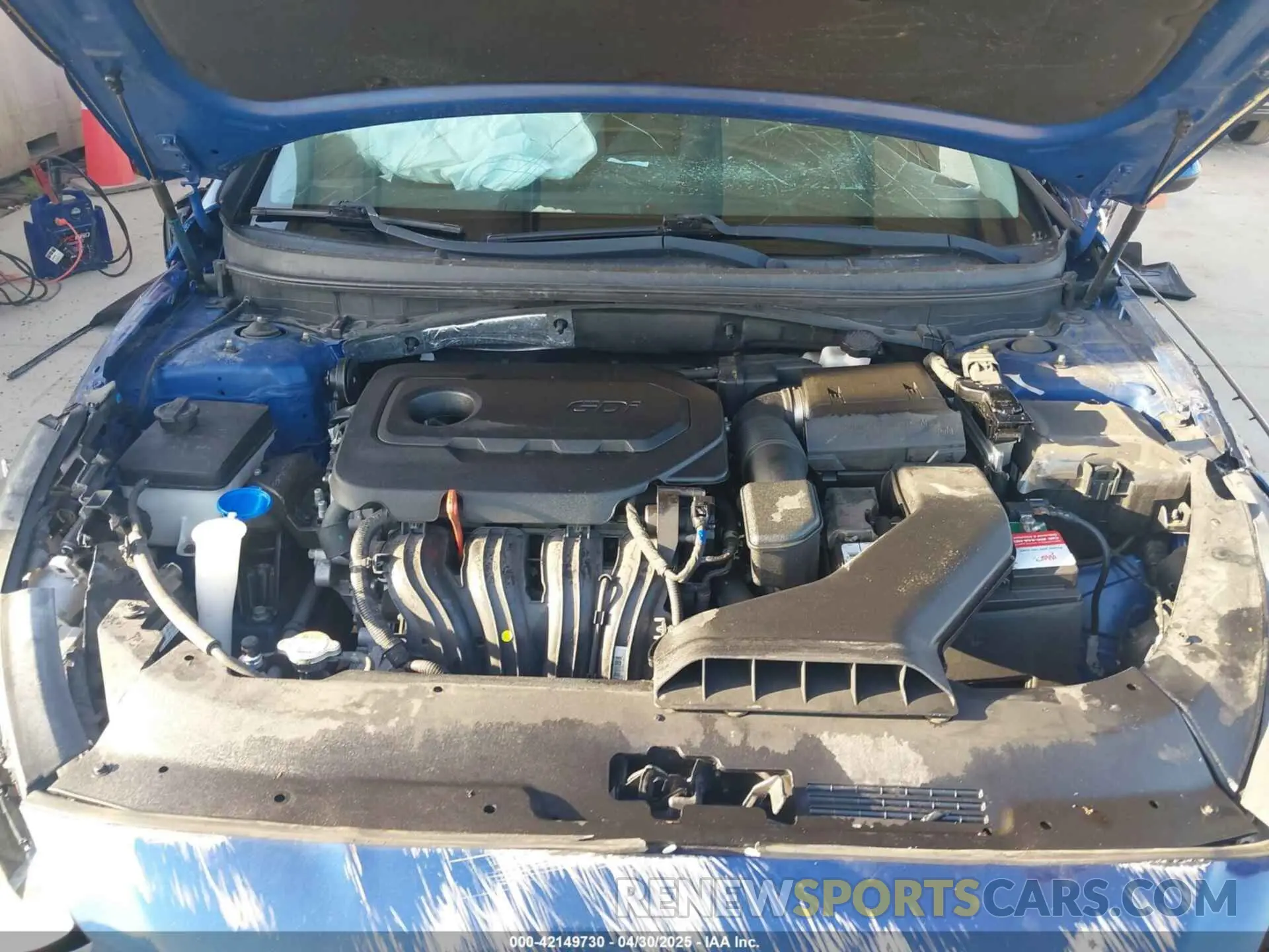 10 Photograph of a damaged car 5NPE24AF2KH780972 HYUNDAI SONATA 2019