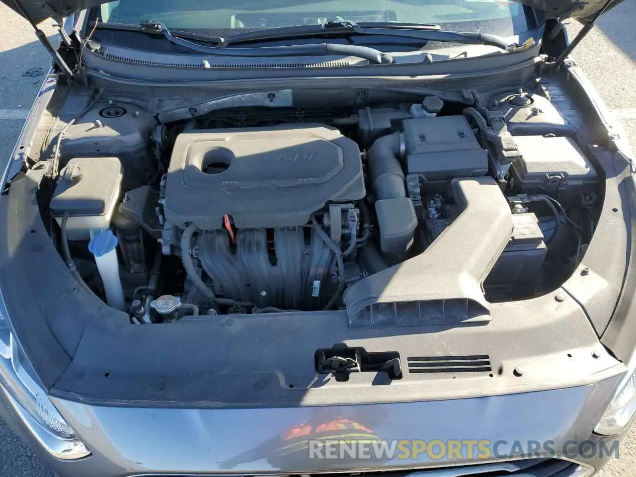 11 Photograph of a damaged car 5NPE24AF2KH803280 HYUNDAI SONATA 2019
