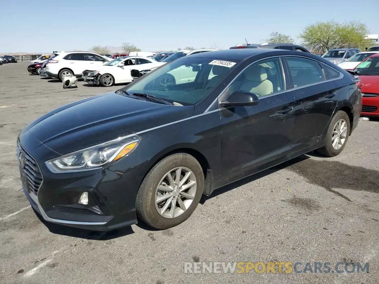1 Photograph of a damaged car 5NPE24AF2KH807992 HYUNDAI SONATA 2019