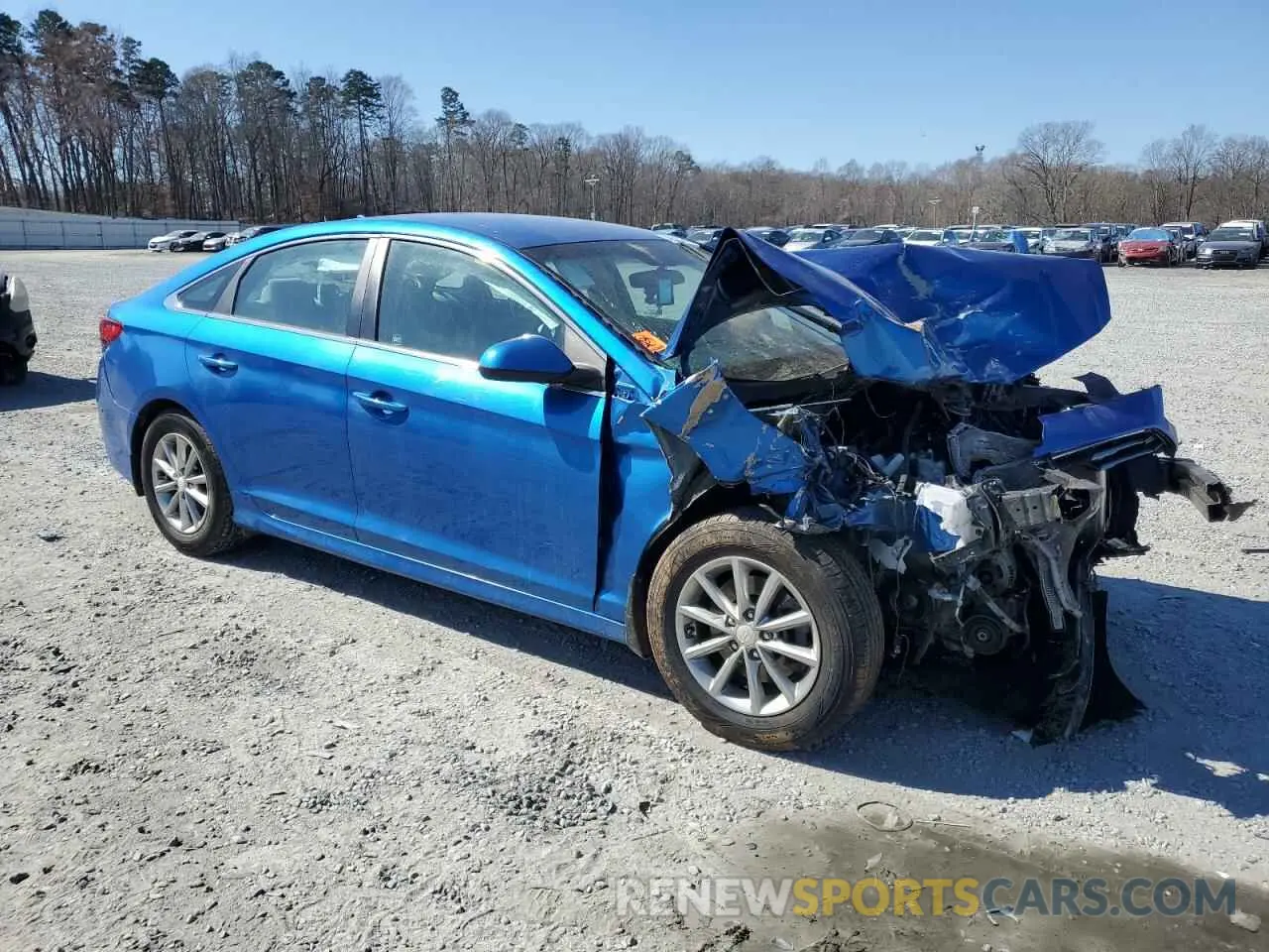 4 Photograph of a damaged car 5NPE24AF3KH733515 HYUNDAI SONATA 2019