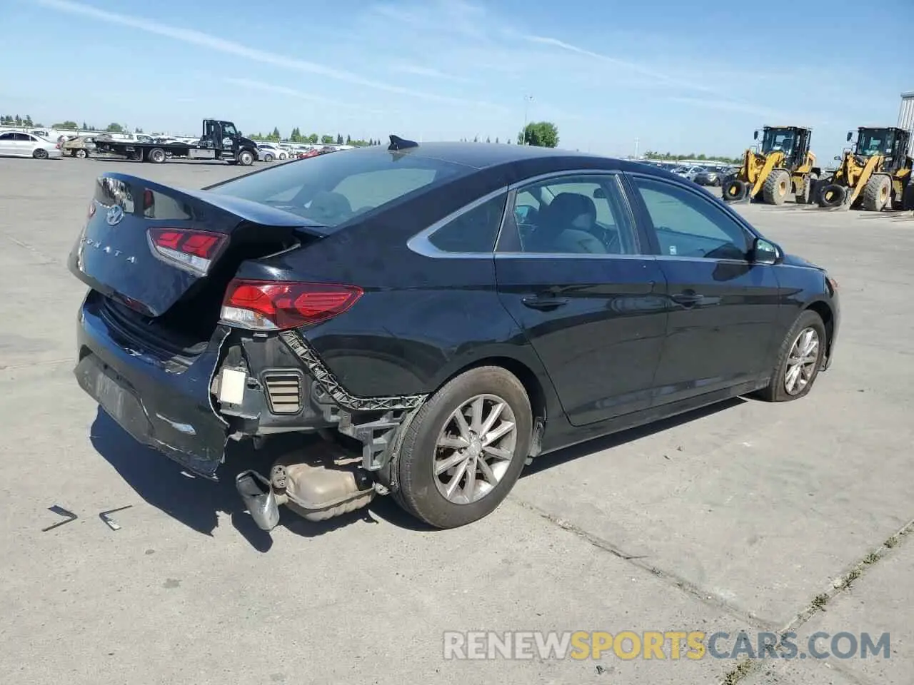 3 Photograph of a damaged car 5NPE24AF3KH737001 HYUNDAI SONATA 2019