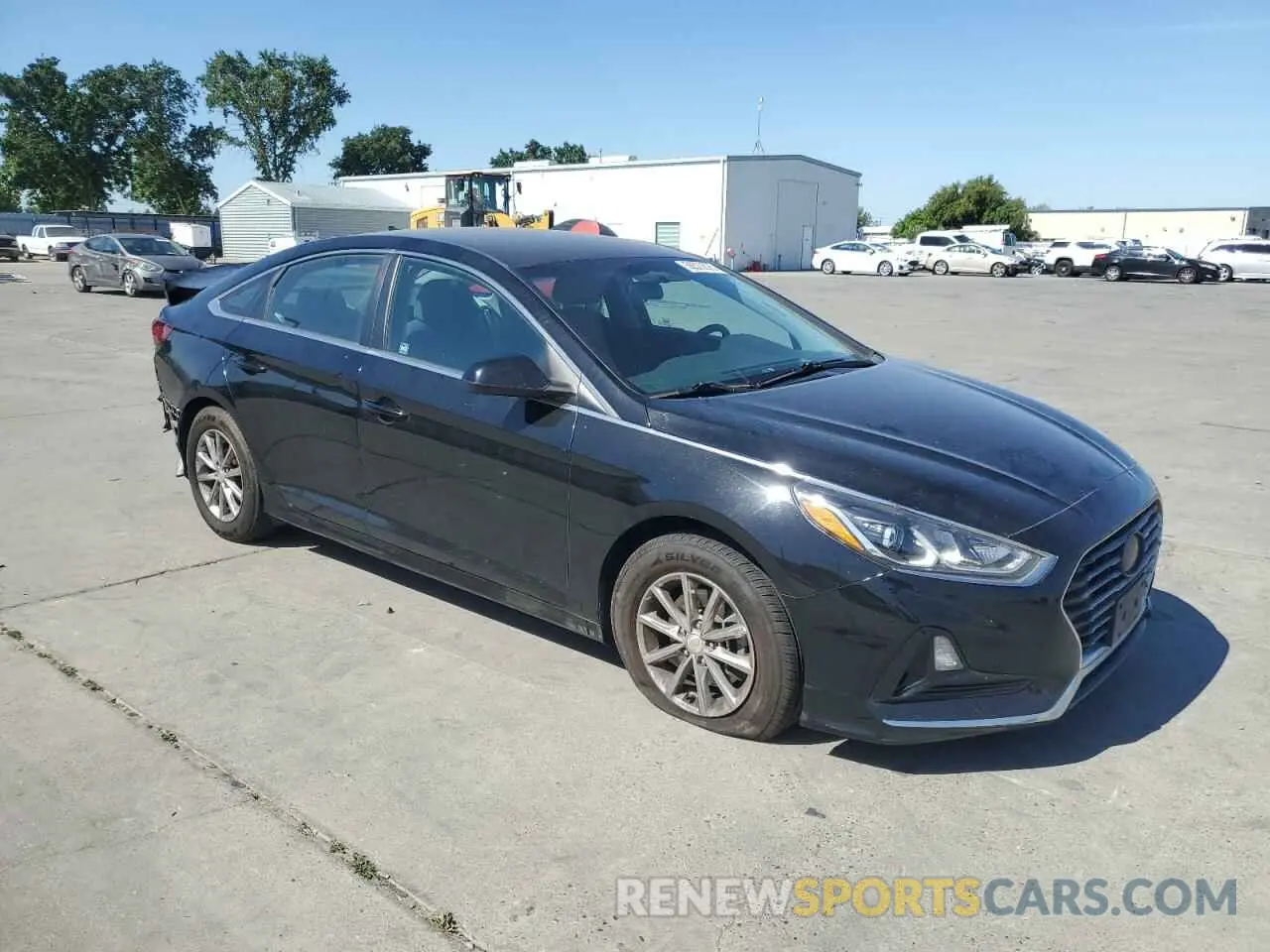 4 Photograph of a damaged car 5NPE24AF3KH737001 HYUNDAI SONATA 2019