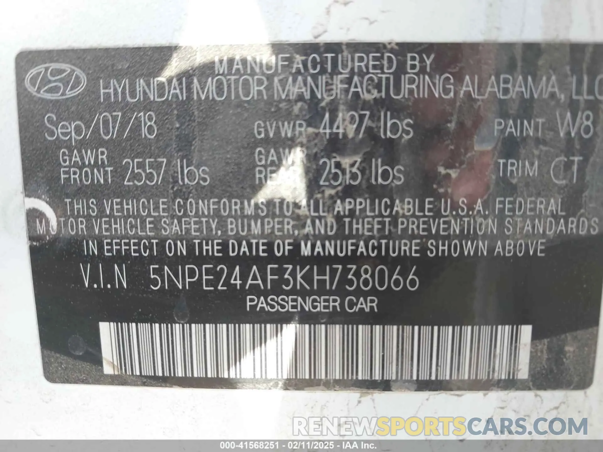 9 Photograph of a damaged car 5NPE24AF3KH738066 HYUNDAI SONATA 2019