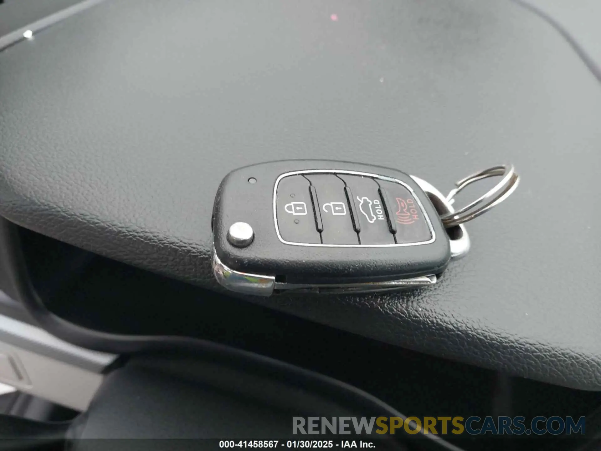 11 Photograph of a damaged car 5NPE24AF3KH746684 HYUNDAI SONATA 2019