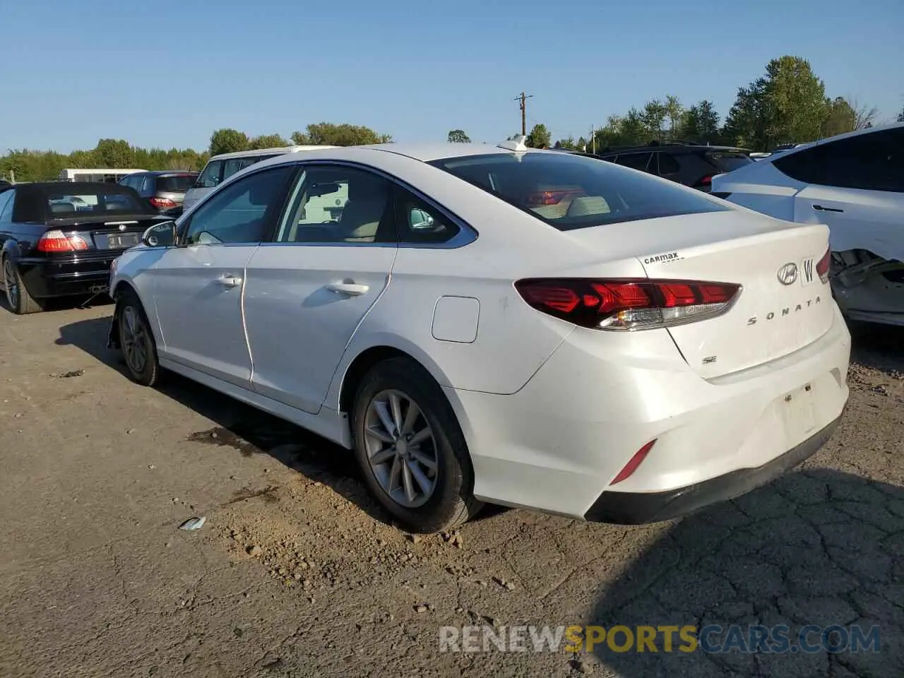 2 Photograph of a damaged car 5NPE24AF3KH761525 HYUNDAI SONATA 2019