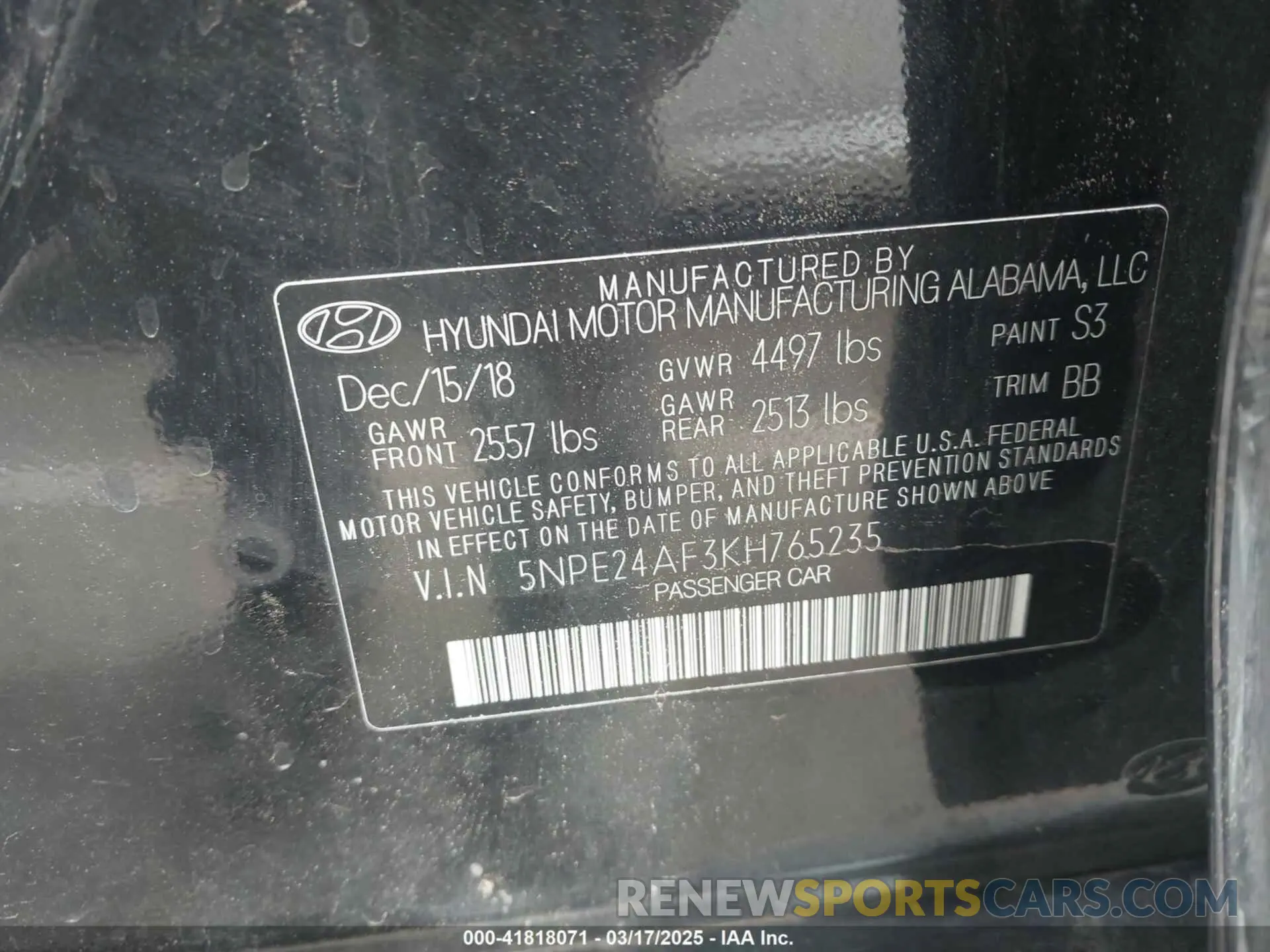 9 Photograph of a damaged car 5NPE24AF3KH765235 HYUNDAI SONATA 2019