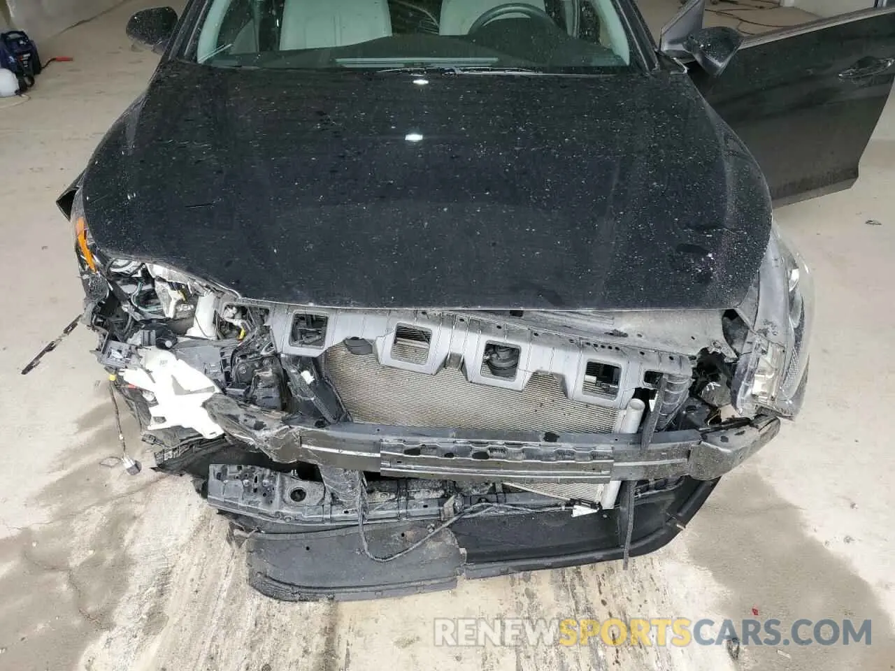 12 Photograph of a damaged car 5NPE24AF3KH769270 HYUNDAI SONATA 2019