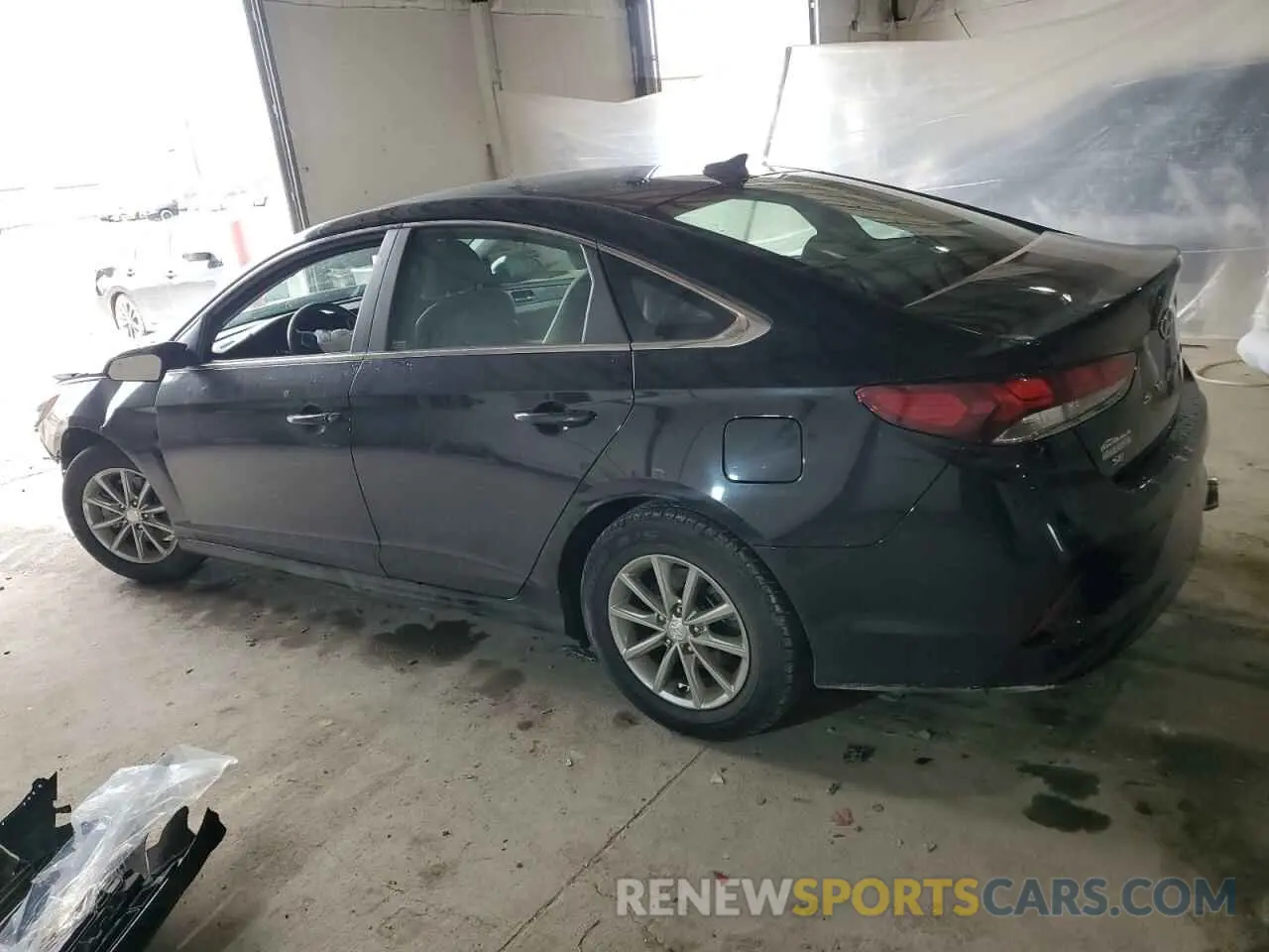 2 Photograph of a damaged car 5NPE24AF3KH769270 HYUNDAI SONATA 2019