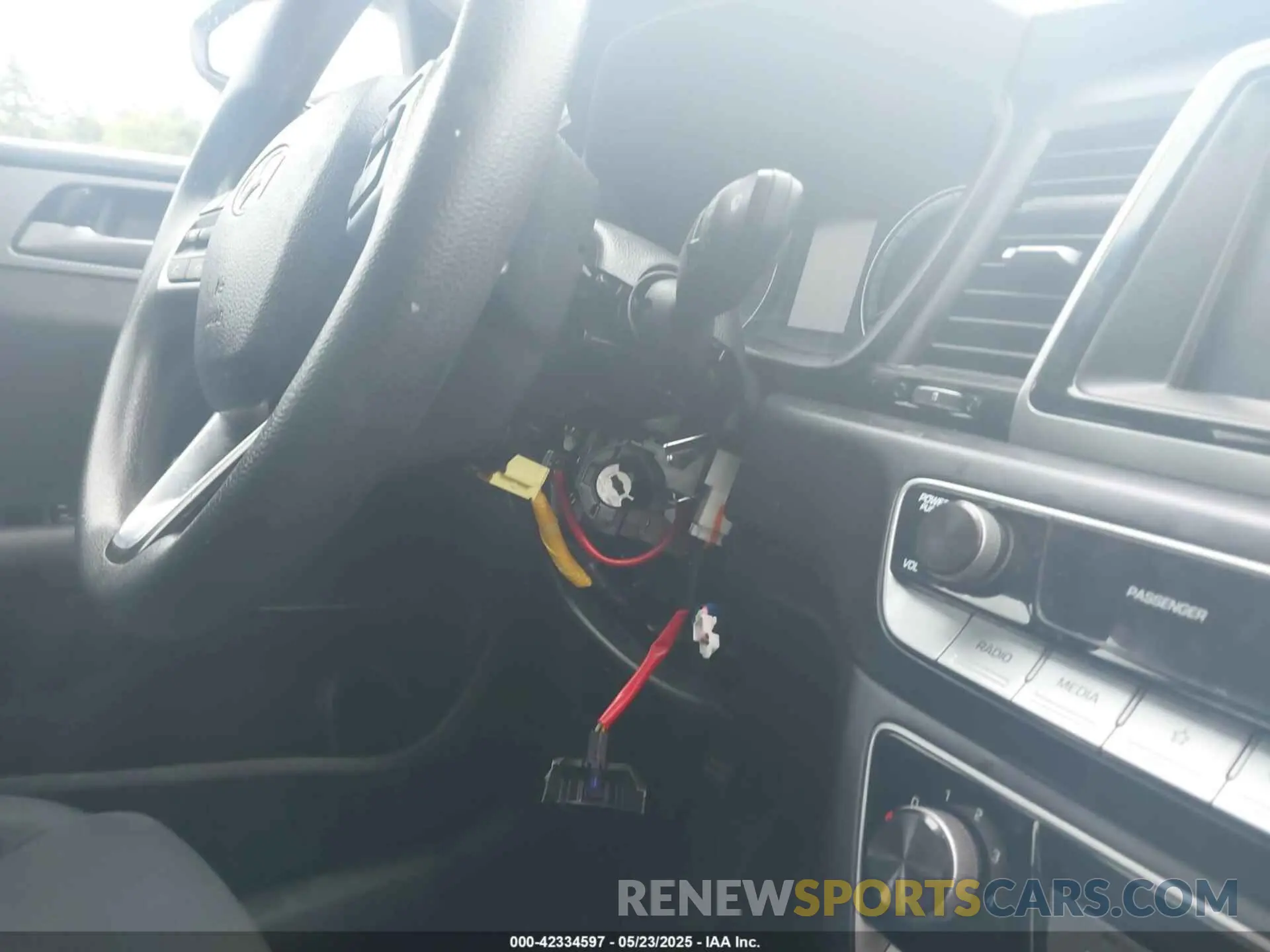 20 Photograph of a damaged car 5NPE24AF3KH778275 HYUNDAI SONATA 2019