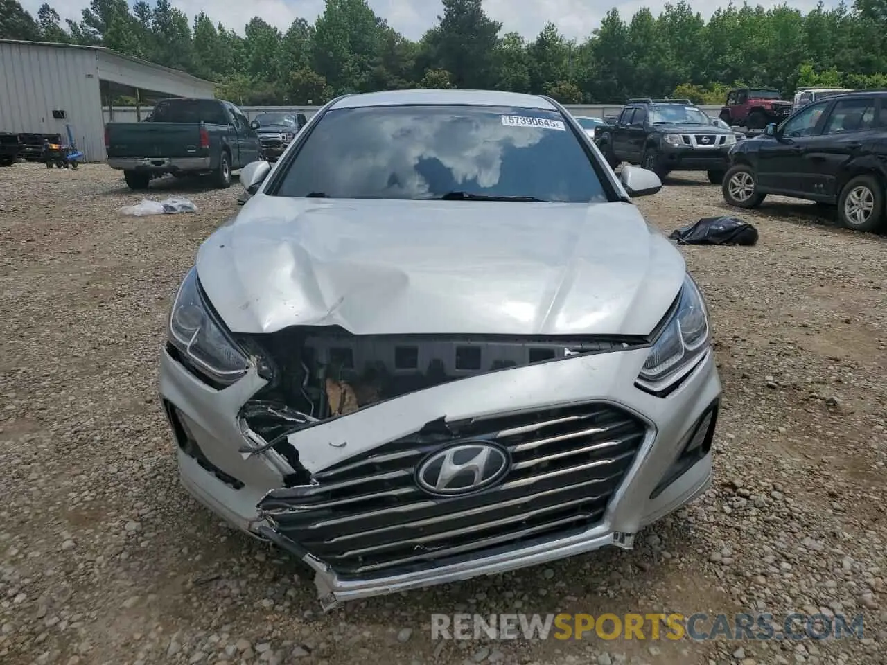 5 Photograph of a damaged car 5NPE24AF3KH784190 HYUNDAI SONATA 2019